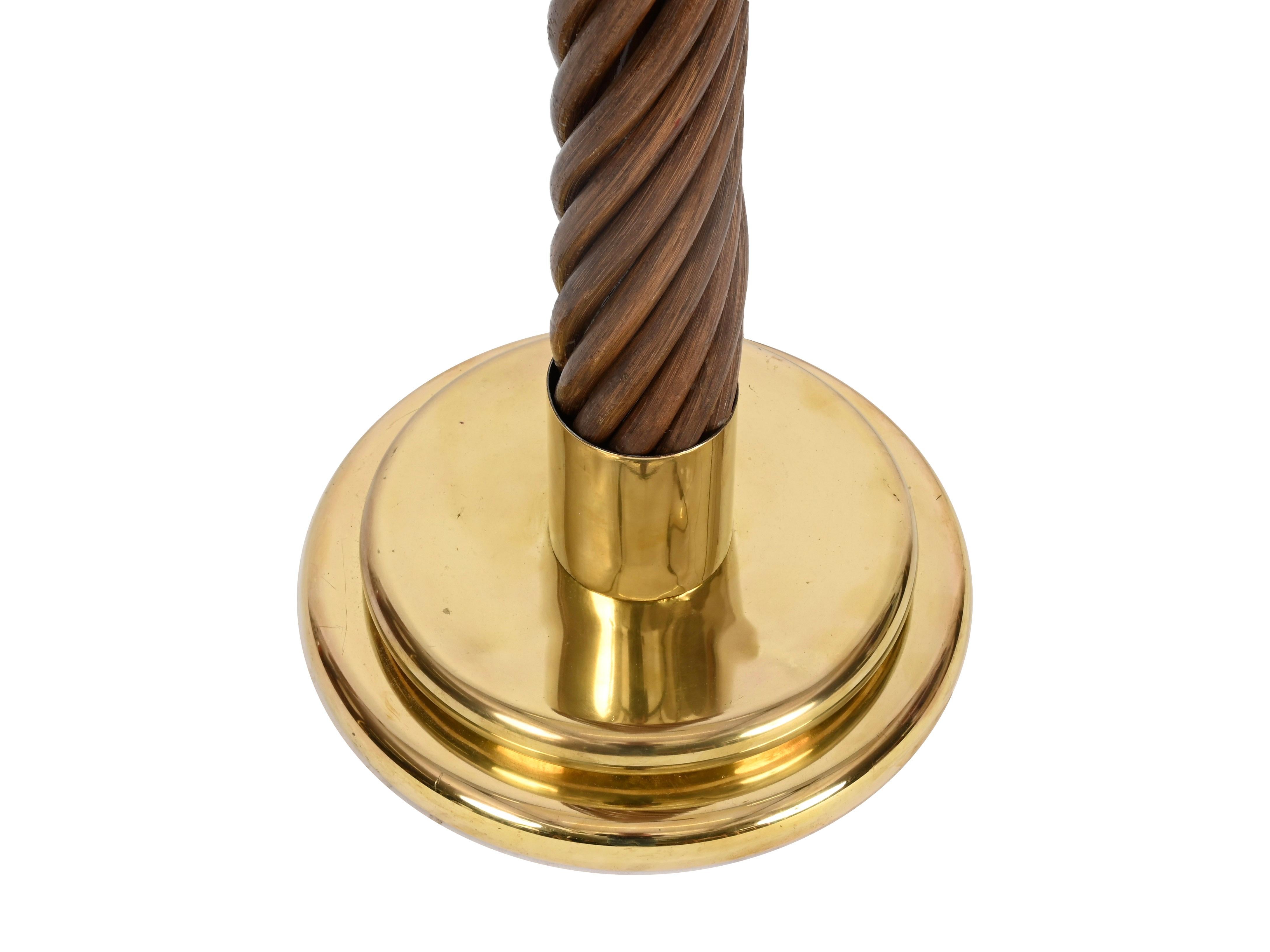 Lampadaire de style Gabriella Crespi en rotin, laiton et parchemin, Italie, années 1960 en vente 2