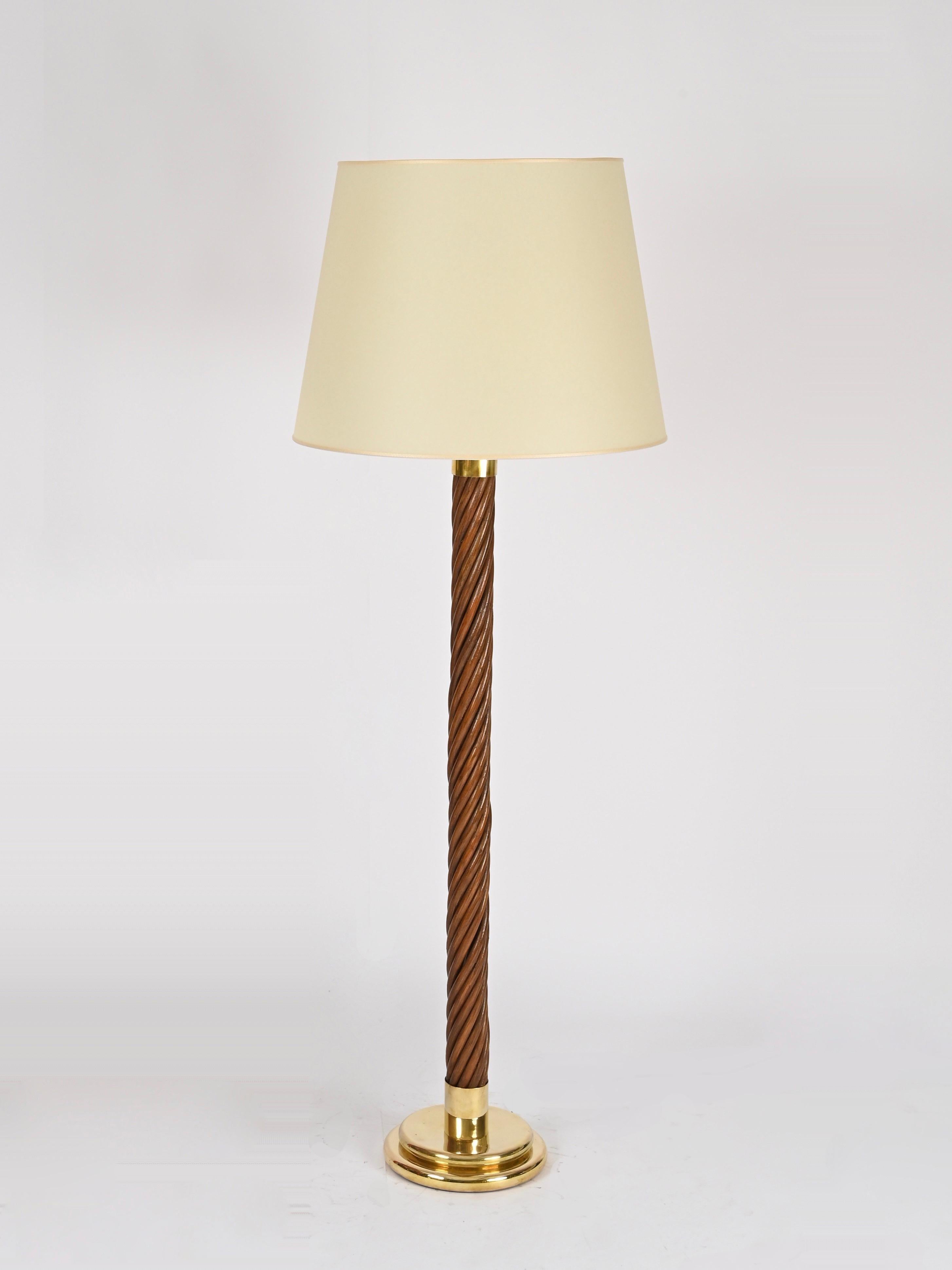 Lampadaire de style Gabriella Crespi en rotin, laiton et parchemin, Italie, années 1960 en vente 5