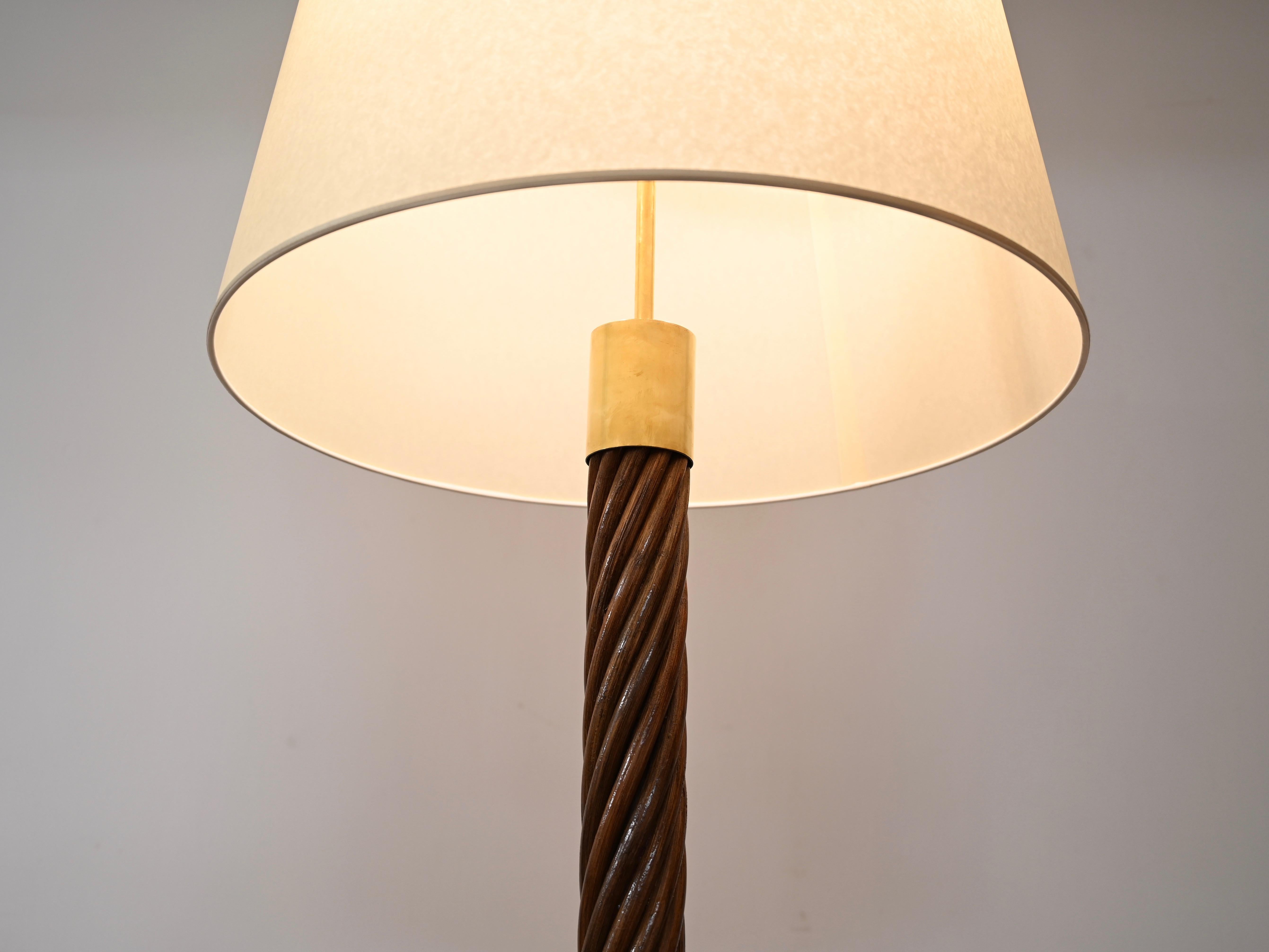 Lampadaire de style Gabriella Crespi en rotin, laiton et parchemin, Italie, années 1960 en vente 6