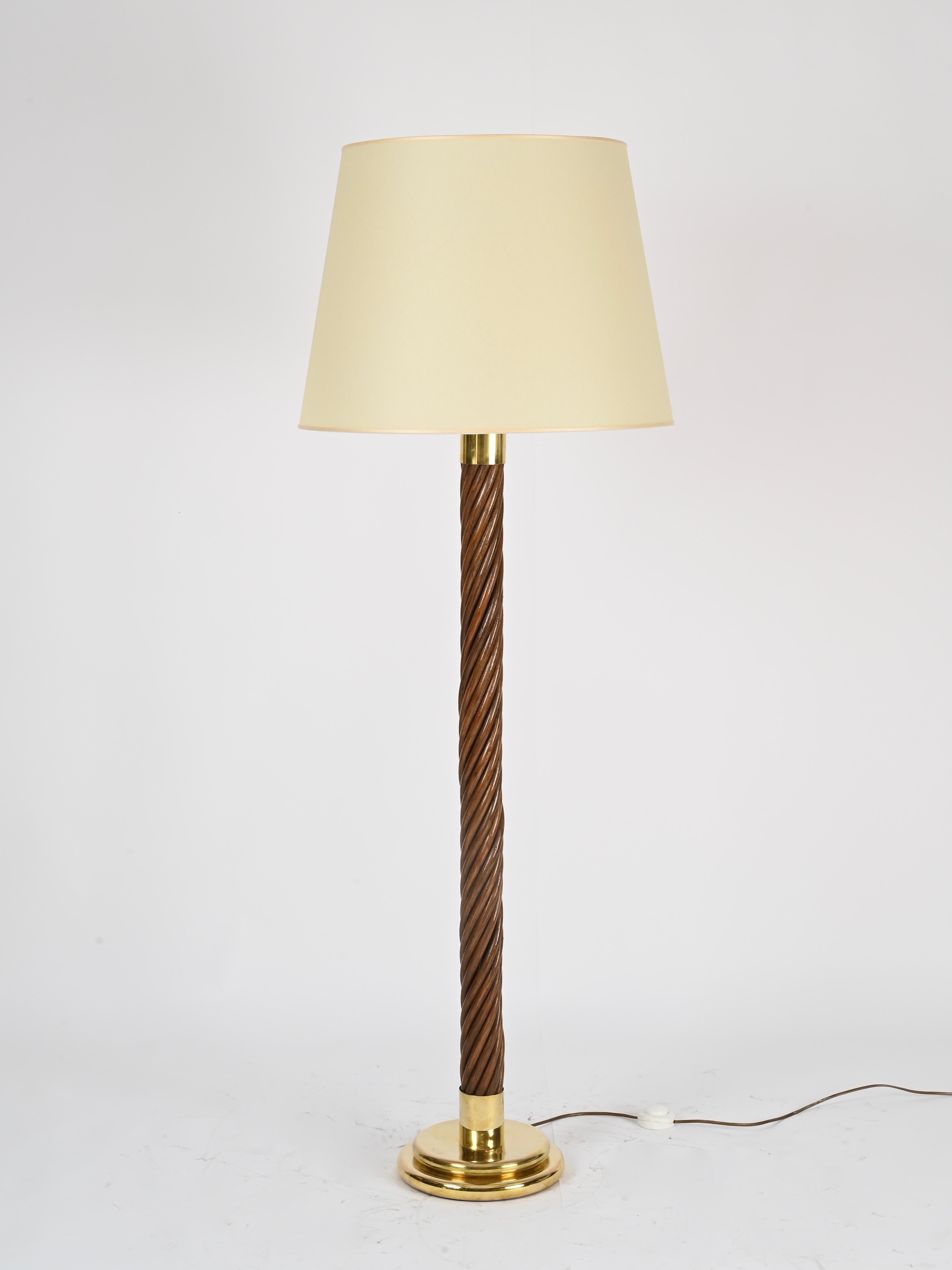 Lampadaire de style Gabriella Crespi en rotin, laiton et parchemin, Italie, années 1960 en vente 1