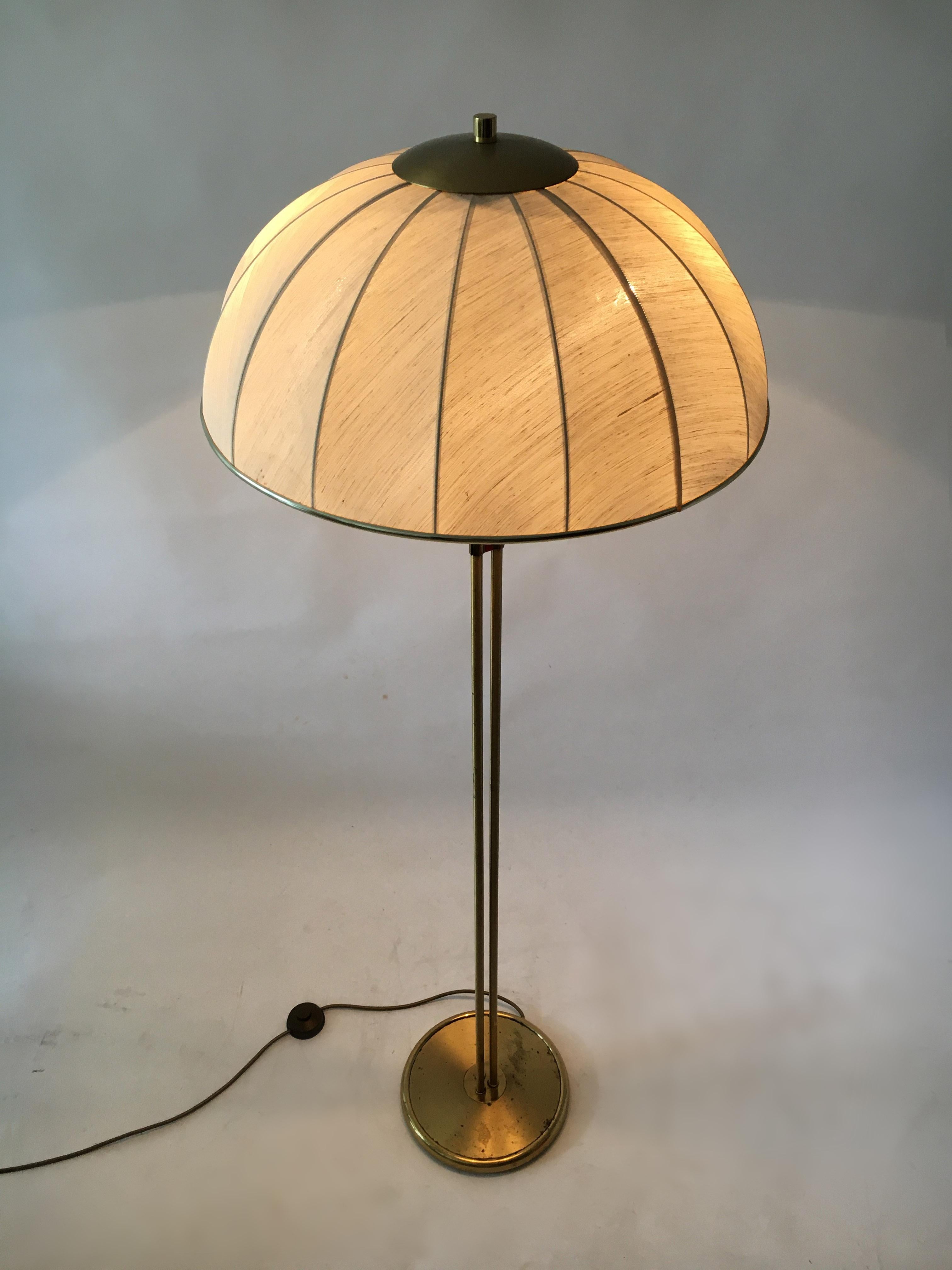 Floor Lamp Vintage Brass Model 'Fungo', Italy, 1970s 2