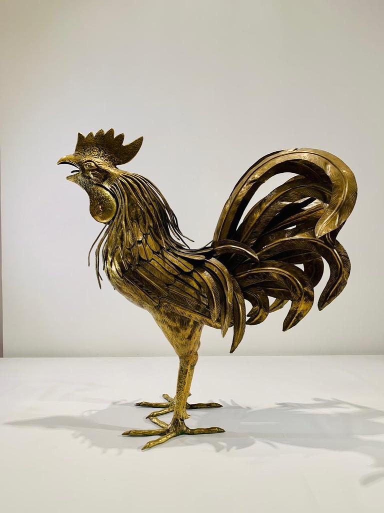 Incroyable coq en bronze italien circa 1970 avec signé Italie dans l'une des plumes de la queue.