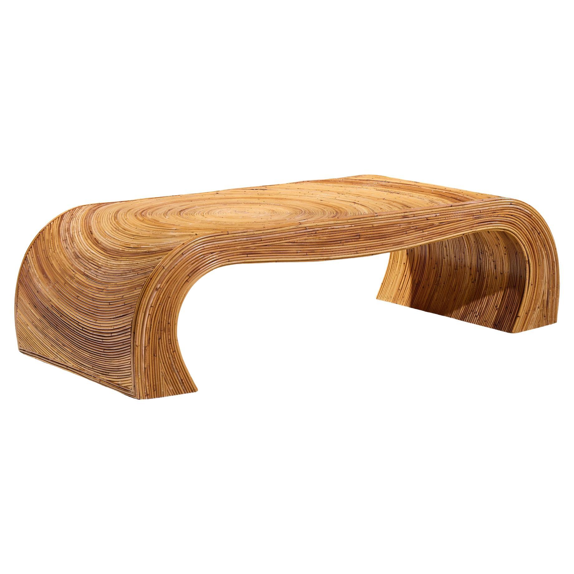 Mesa baja de ratán de caña de lápiz estilo Gabriella Crespi de mediados de siglo