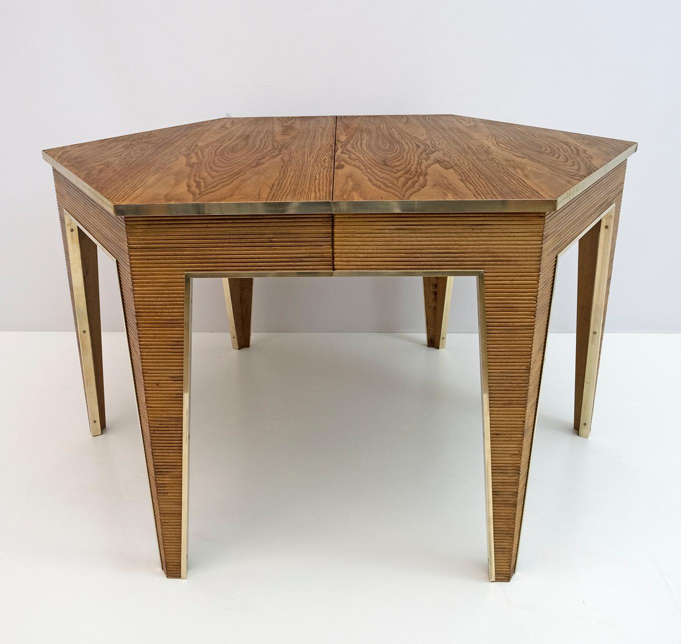 Mid-Century Modern Mid-Century Wood and Brass Extendable Dining Table, 1970s