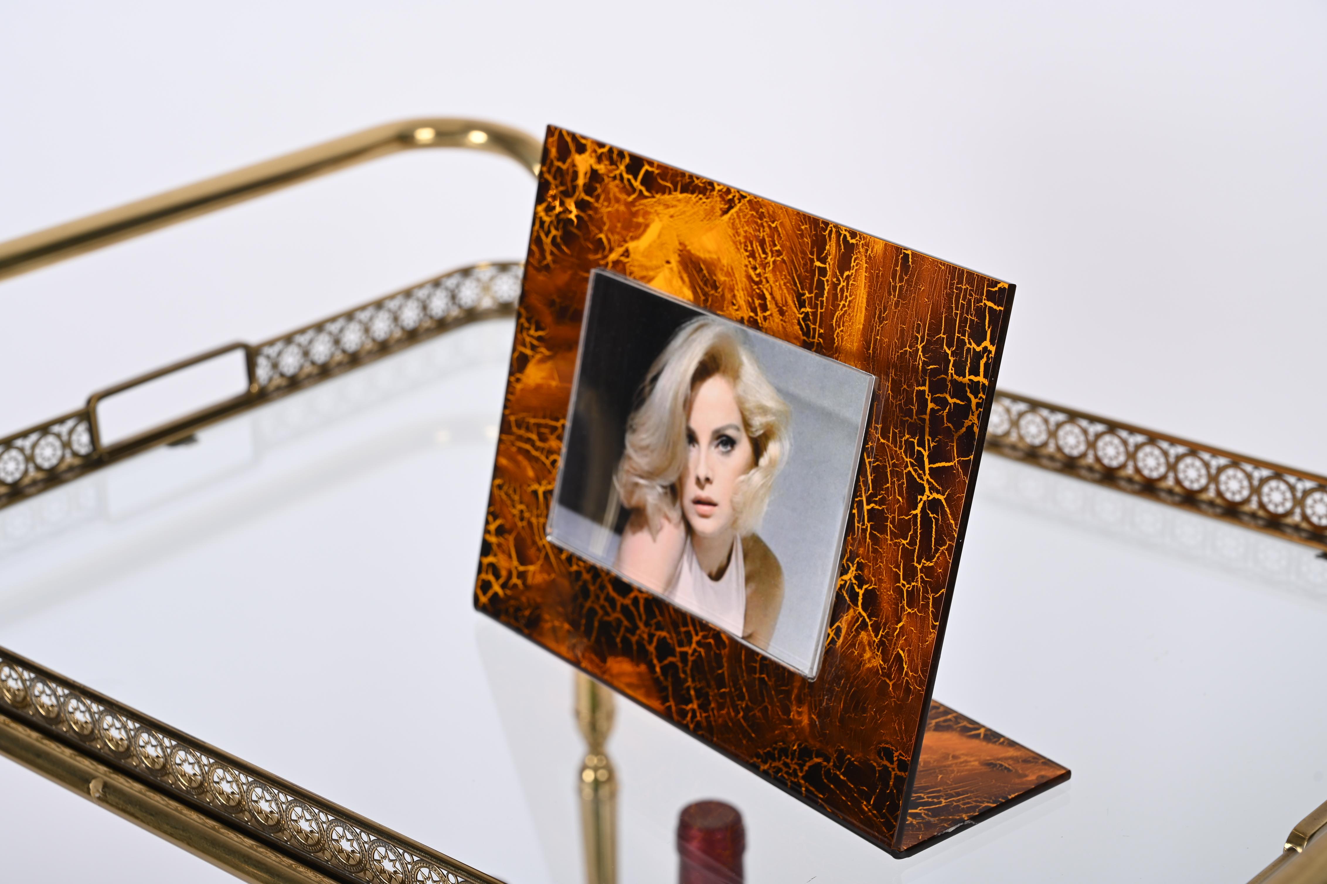 Gabriella Crespi Style Photo Frame in Lucite Tortoiseshell, Italy, 1970s In Good Condition For Sale In Roma, IT