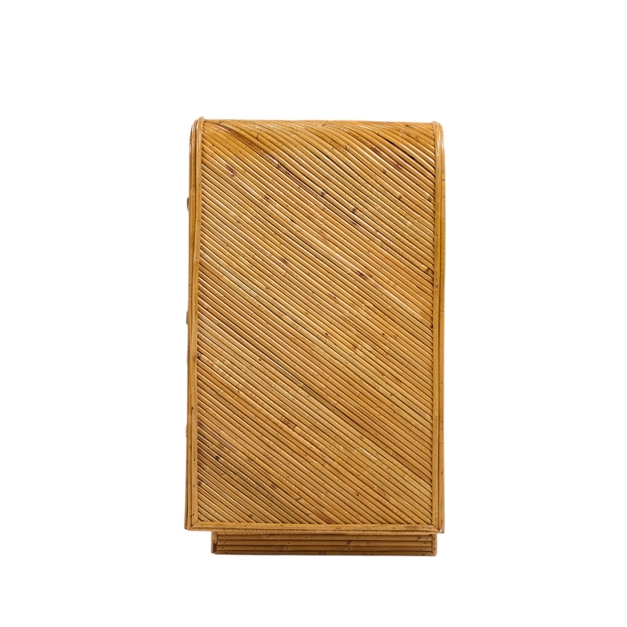 Gabriella Crespi Style Split Reed Bambus 9 Schublade Lowboy Kommode im Zustand „Gut“ im Angebot in Franklin Park, IL