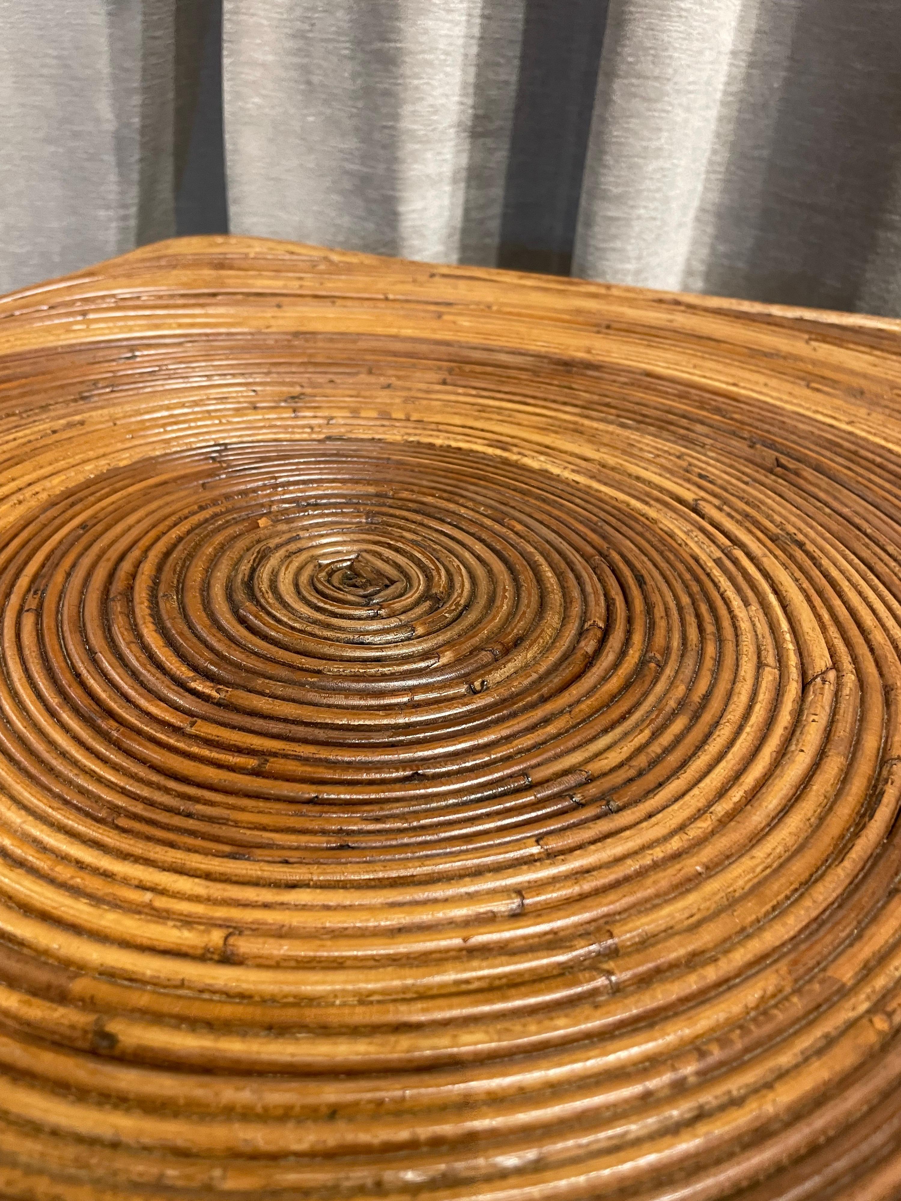 arching coffee table