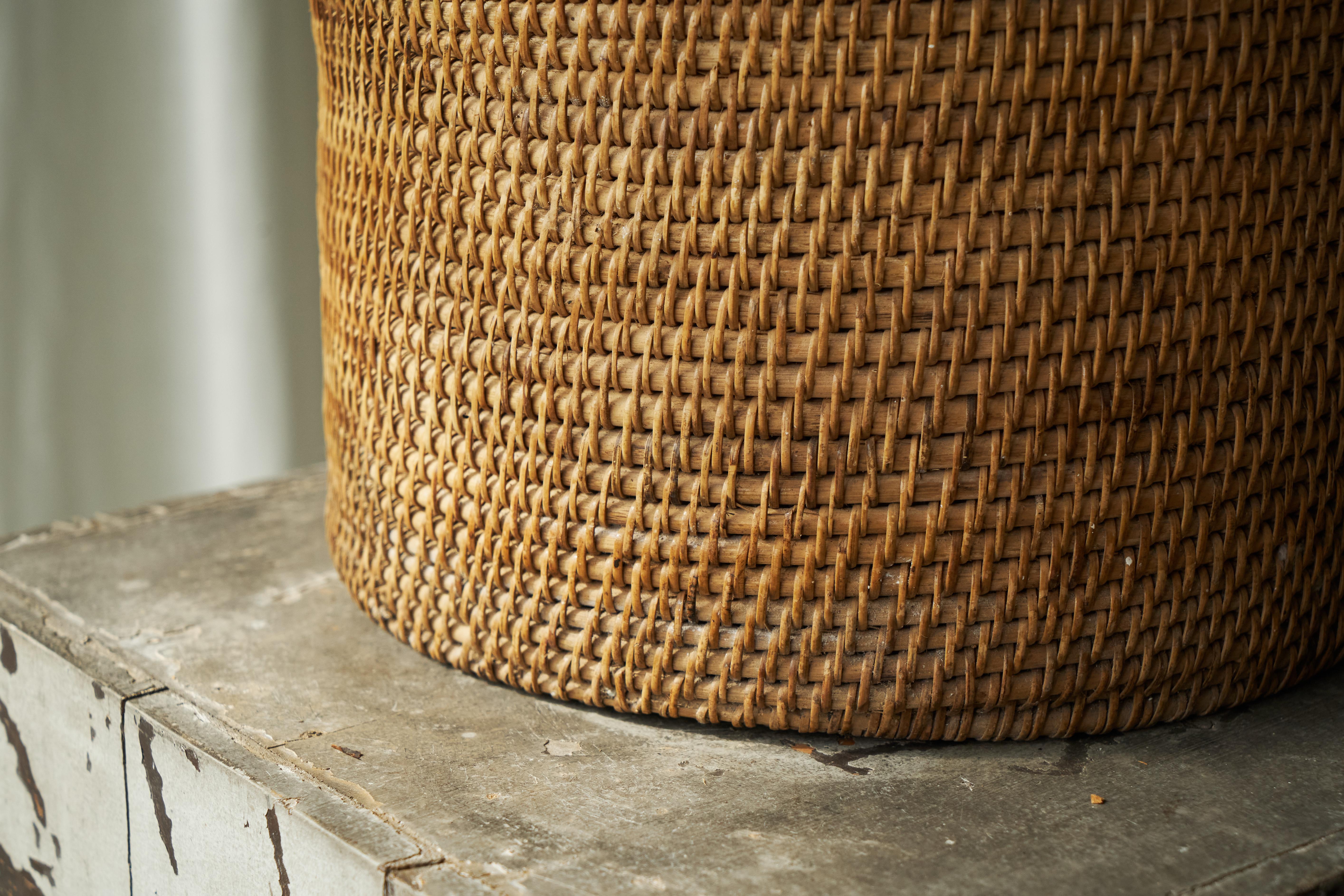 Gabriella Crespi Style Waste Paper Basket in Rattan and Patinated Brass 1960s 1