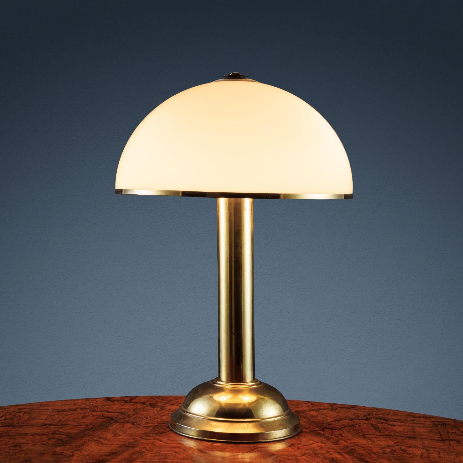 Large table lamp with brass base and methacrylate lampshade; design by Gabriella Crespi, produced around 1970.