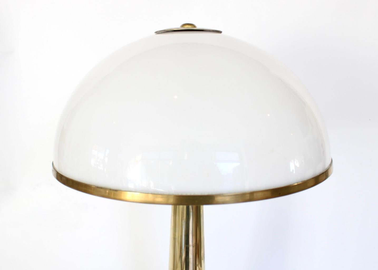 Gabriella Crespi Table Lamp Model Fungo Signed Vintage In Good Condition For Sale In Chicago, IL