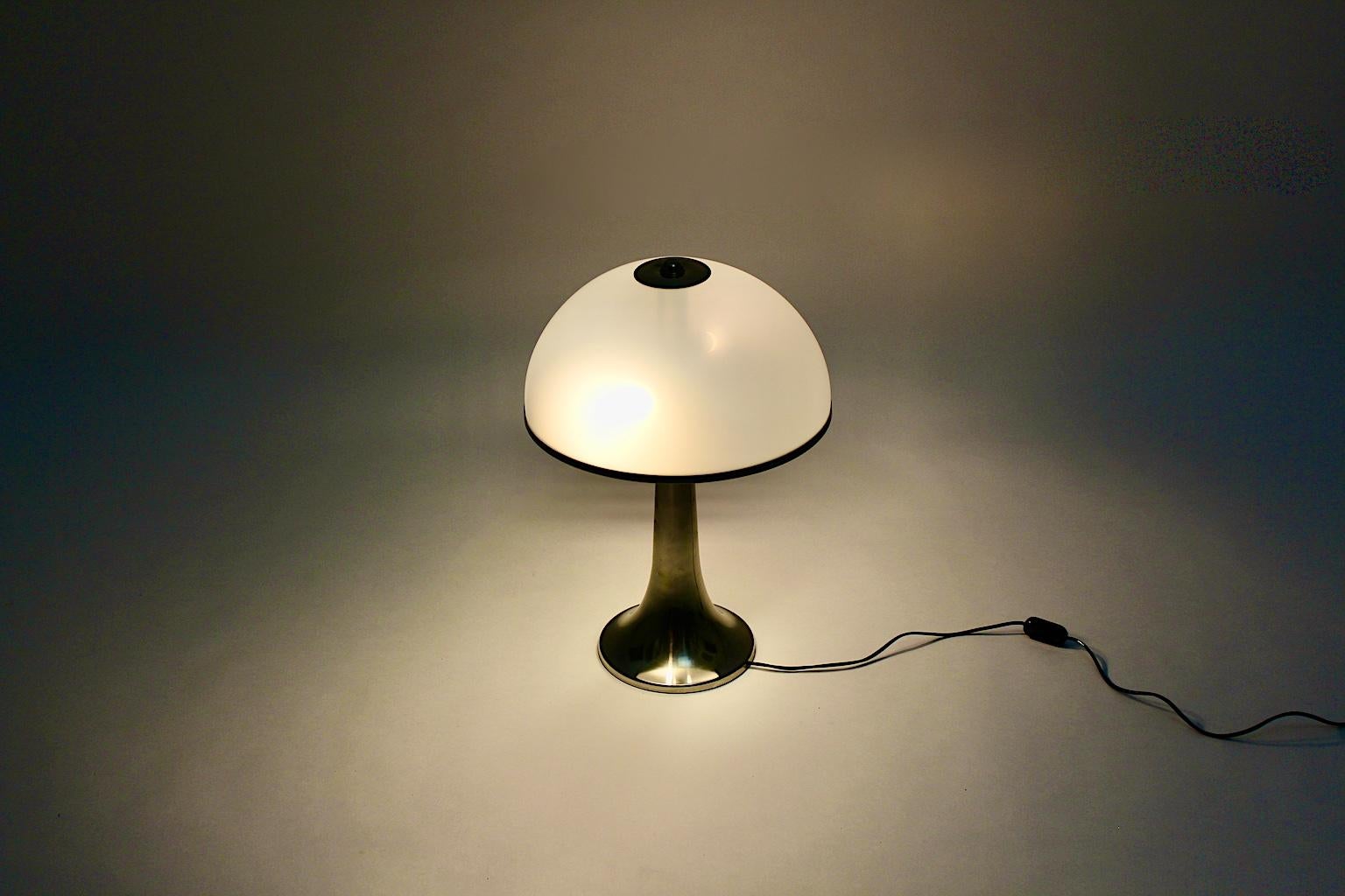 Gabriella Crespi Vintage Brass Nickel Plexiglass Table Lamp Fungo, 1970, Italy For Sale 2