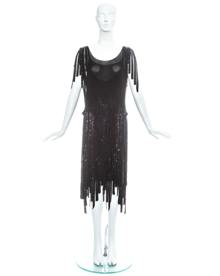 Gabrielle Chanel Haute Couture black silk beaded flapper dress, c. 1926 For  Sale at 1stDibs