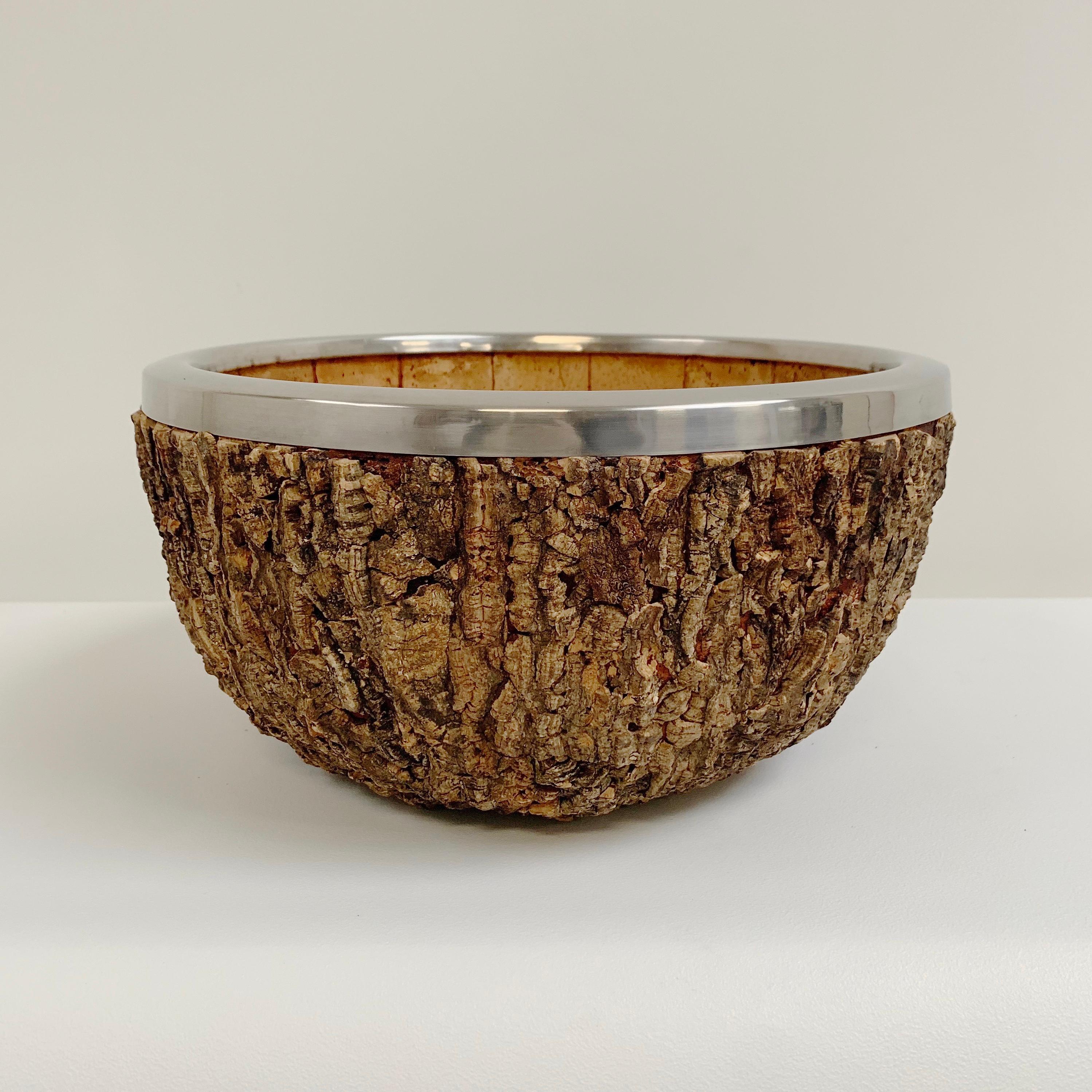 Nice Gabrielle Crespi Large Cork Bowl, circa 1974, Italy.
Rim signed with Gabriella Crespi marks.
Good original vintage condition, also inside.
A very decorative object for a center table.
All purchases are covered by our Buyer Protection