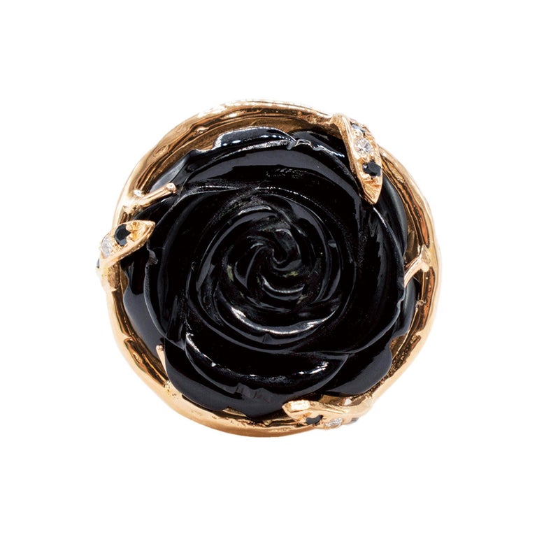 Gabrielle Rose with Diamondstudded Thornlike Claws on Tangled Vine