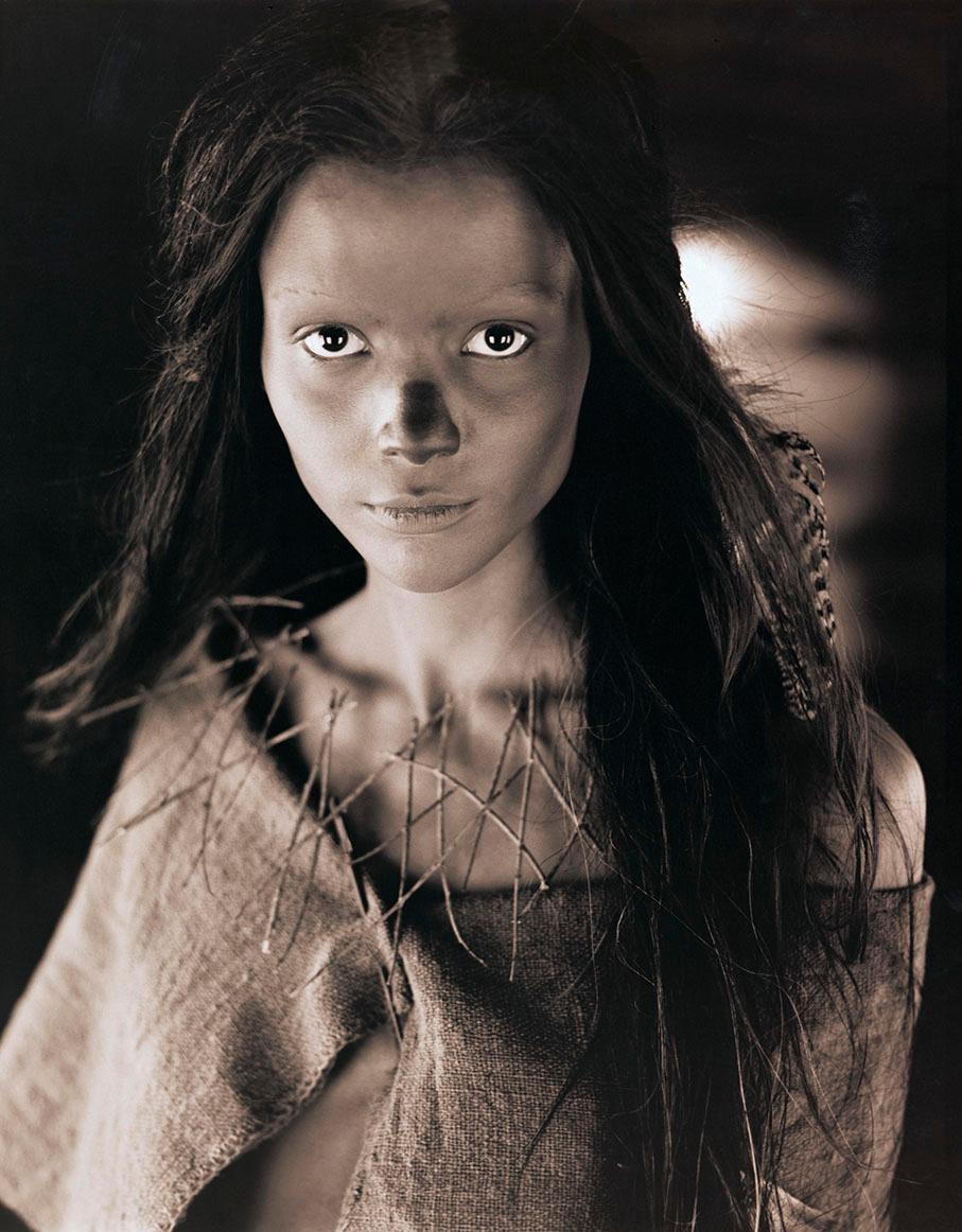 Black and White Photograph de Gaby Herbstein  - Huarpe