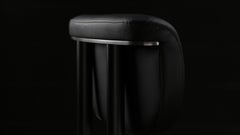 Gadot Chair by AMBROZIA, cuir nappa noir, acier noirci et nickel satiné