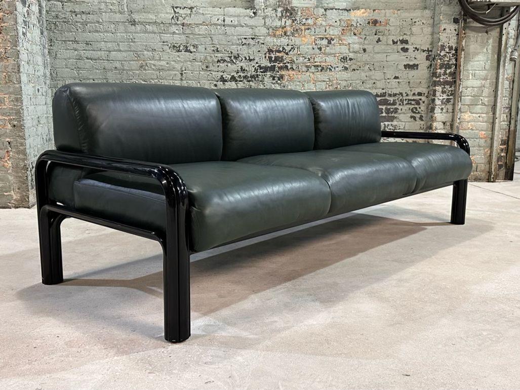 Gae Aulenti für Knoll International: 3sitzer-Sofa, 1970 (Moderne der Mitte des Jahrhunderts) im Angebot