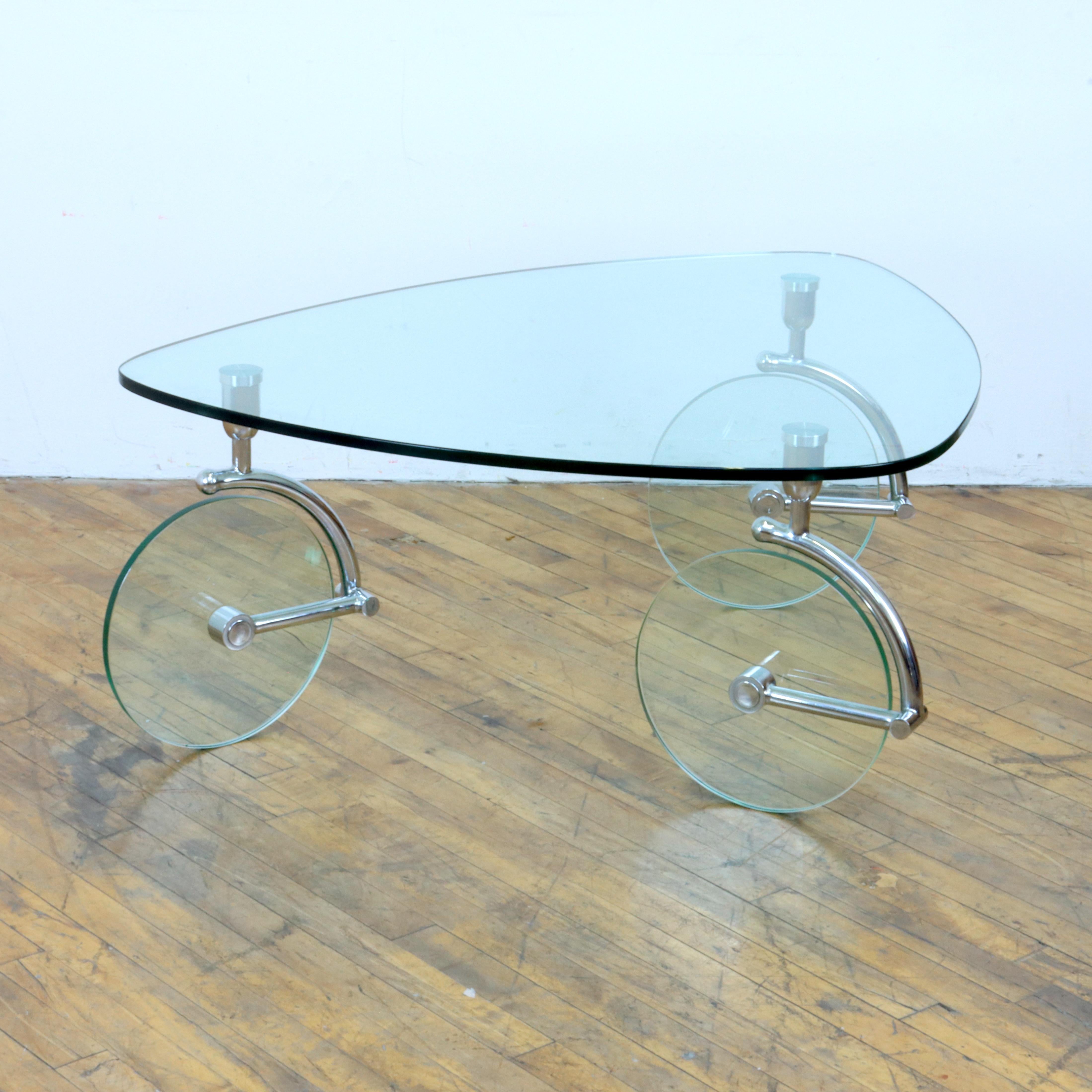 Post-Modern Glass Coffee Table After Gae Aulenti 