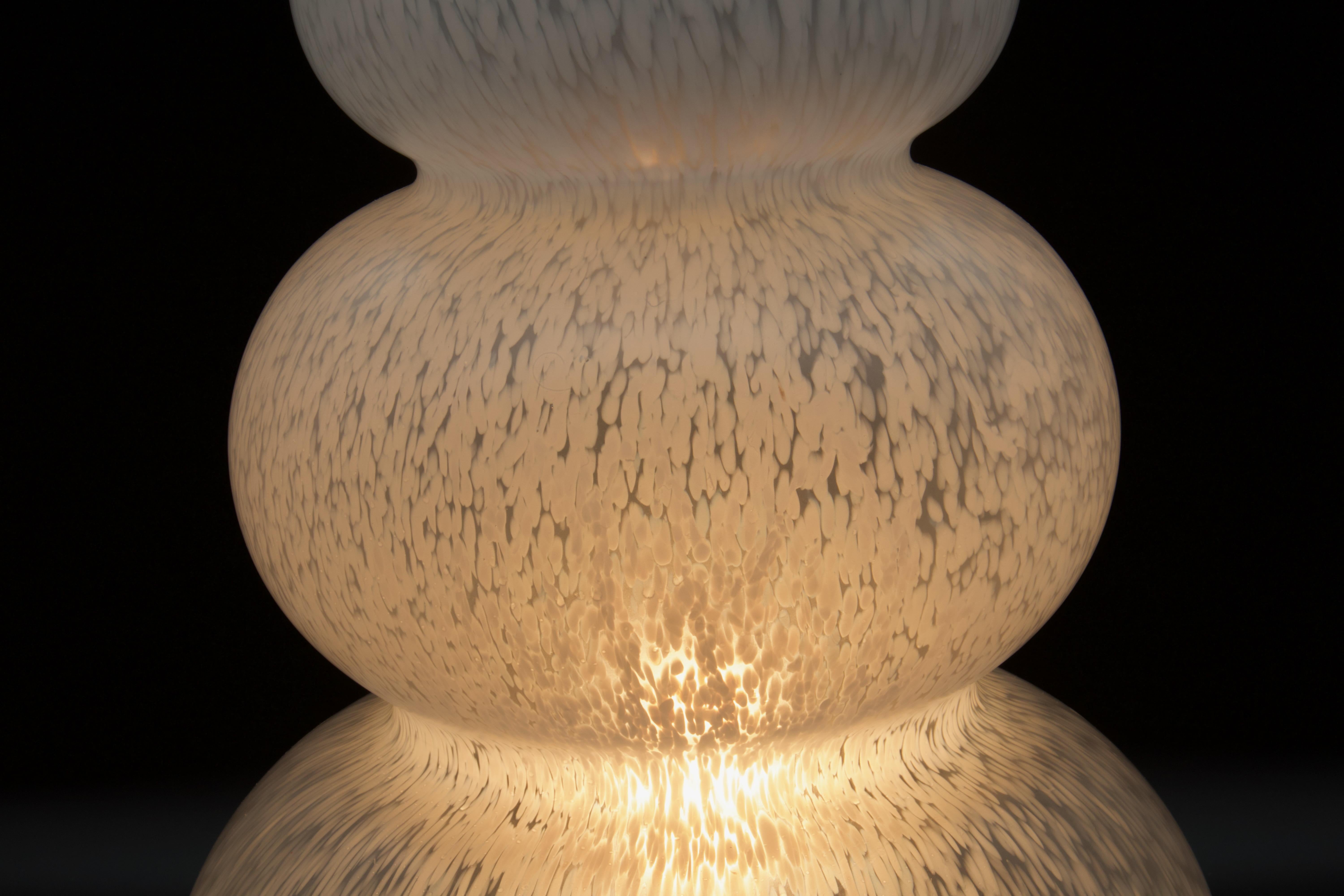 Gae Aulenti Attributed Mushroom/UFO Murano Glass Floor Lamp, Murano Italy 1970s For Sale 5