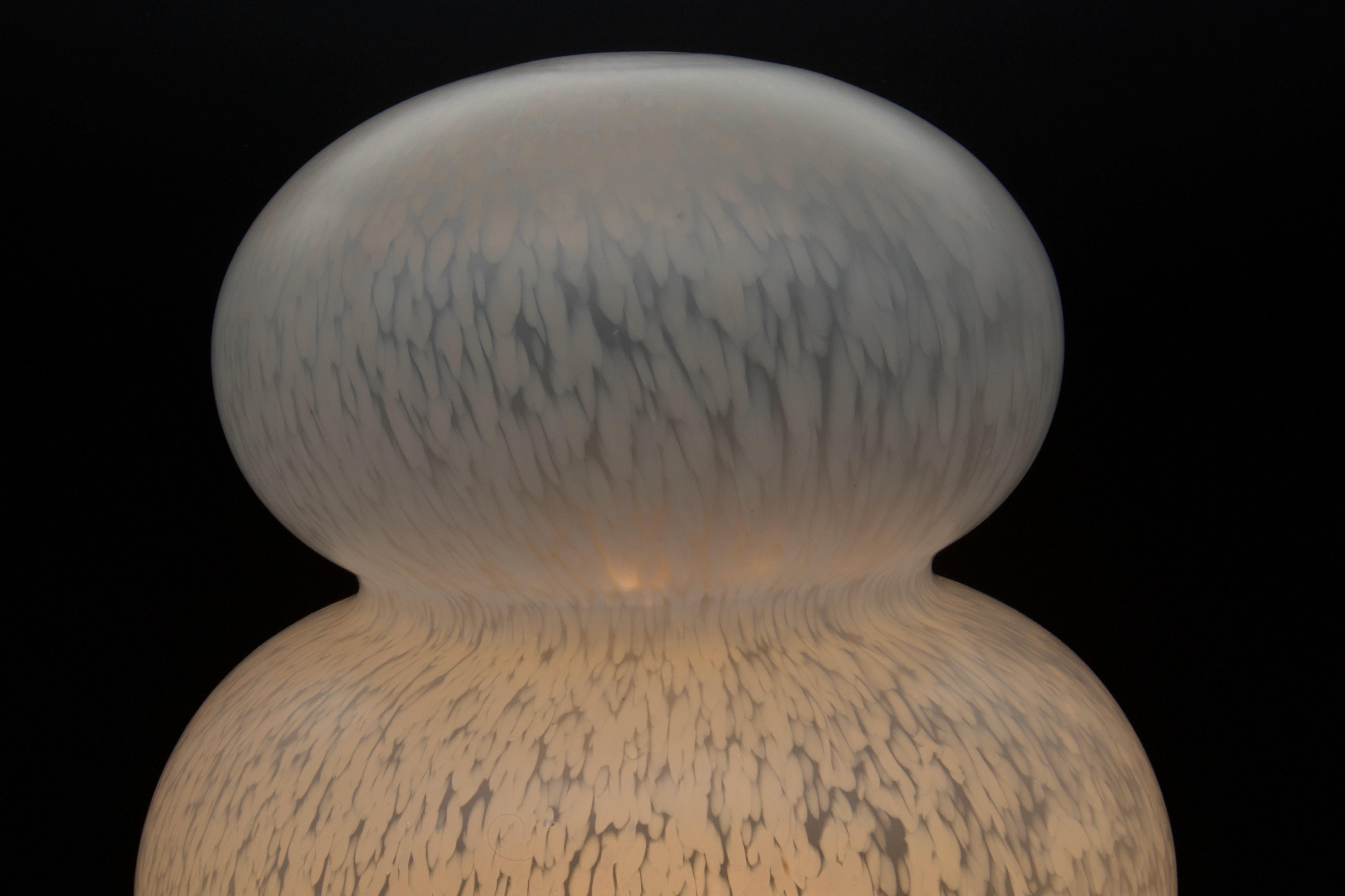 Gae Aulenti Attributed Mushroom/UFO Murano Glass Floor Lamp, Murano Italy 1970s For Sale 6