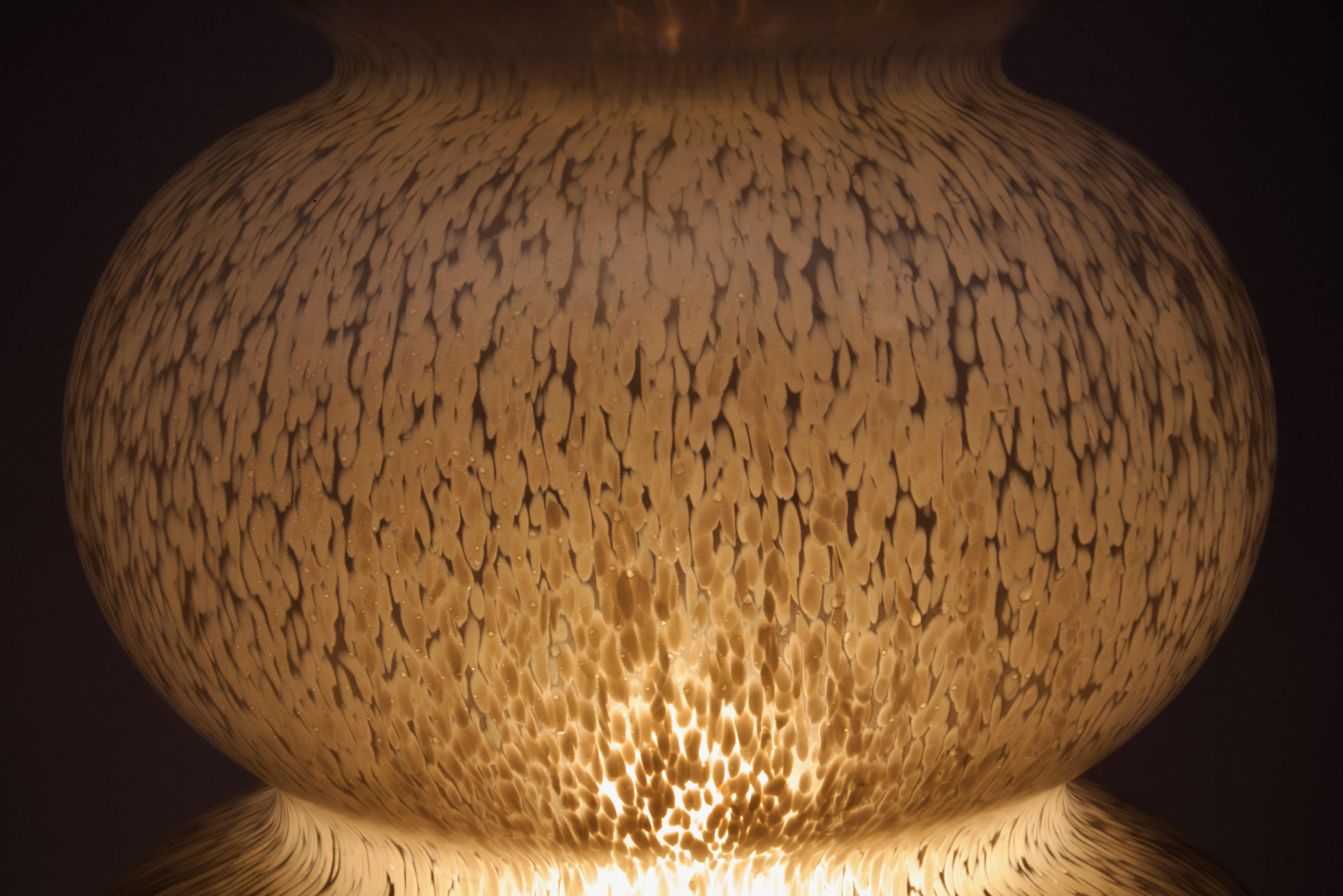 Gae Aulenti Attributed Mushroom/UFO Murano Glass Floor Lamp, Murano Italy 1970s For Sale 2