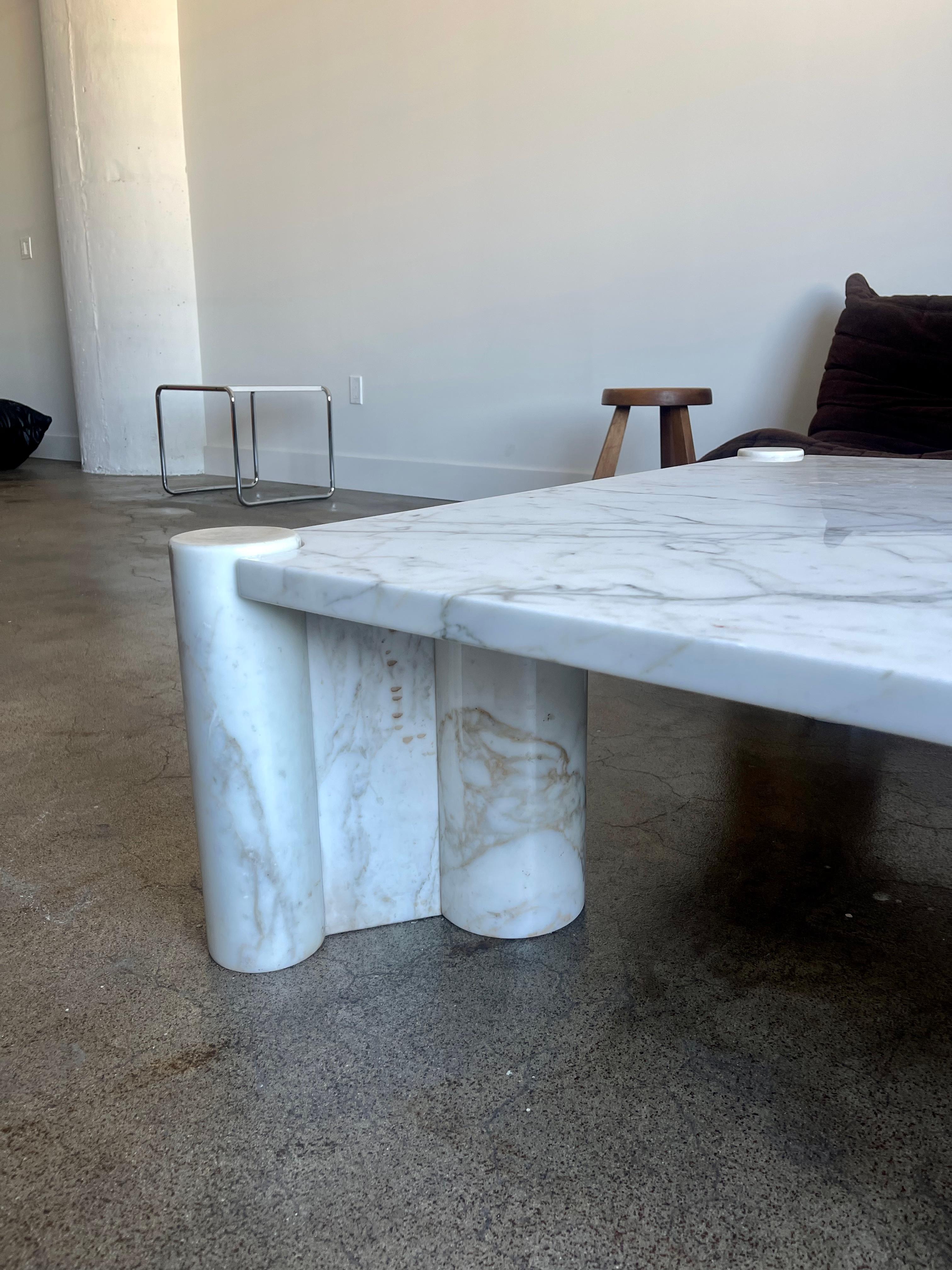 italien Table Jumbo en marbre CIRCA pour Knoll International, vers 1970 en vente