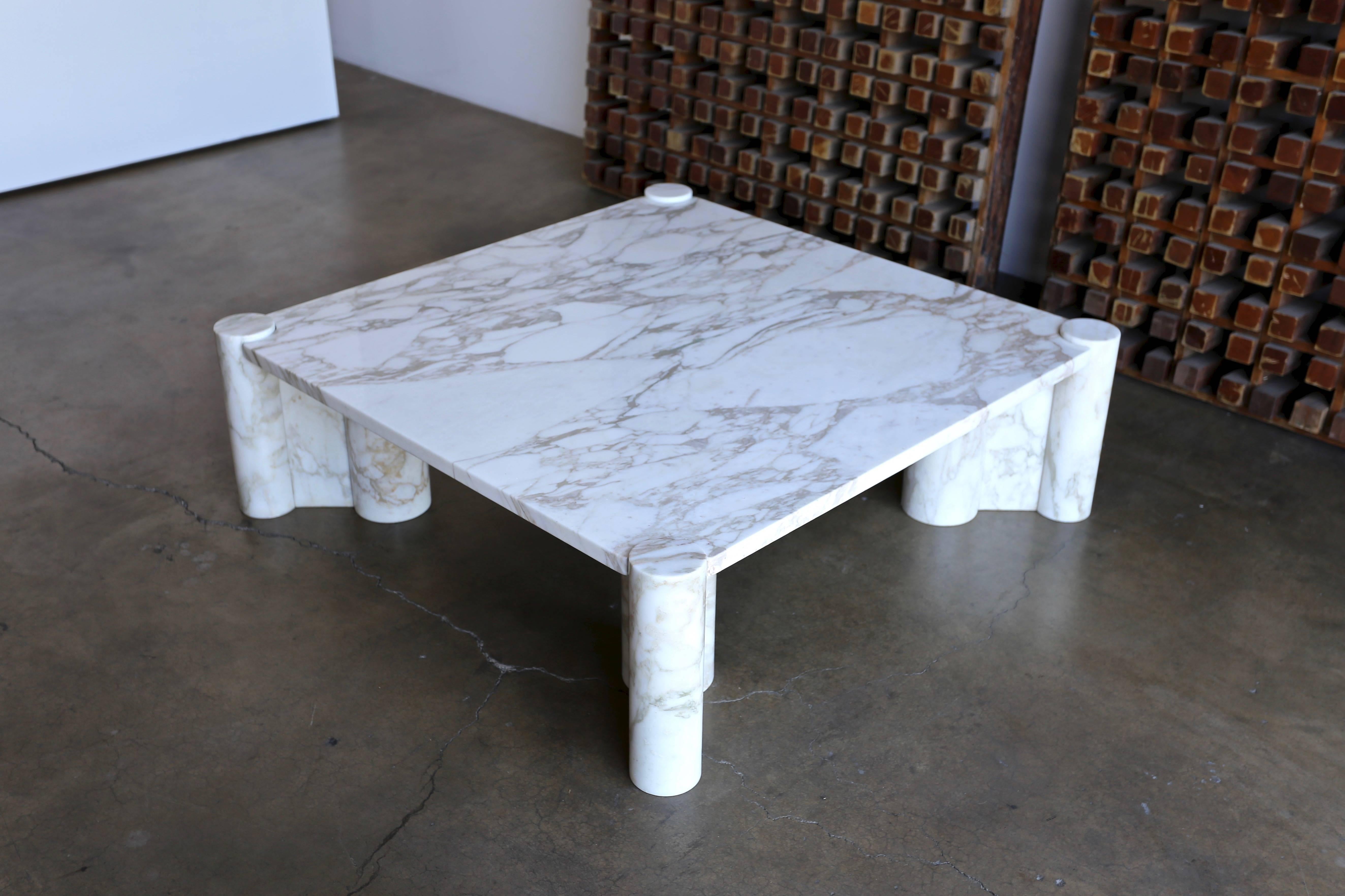 Gae Aulenti Calacatta Marble Jumbo Table In Good Condition In Costa Mesa, CA