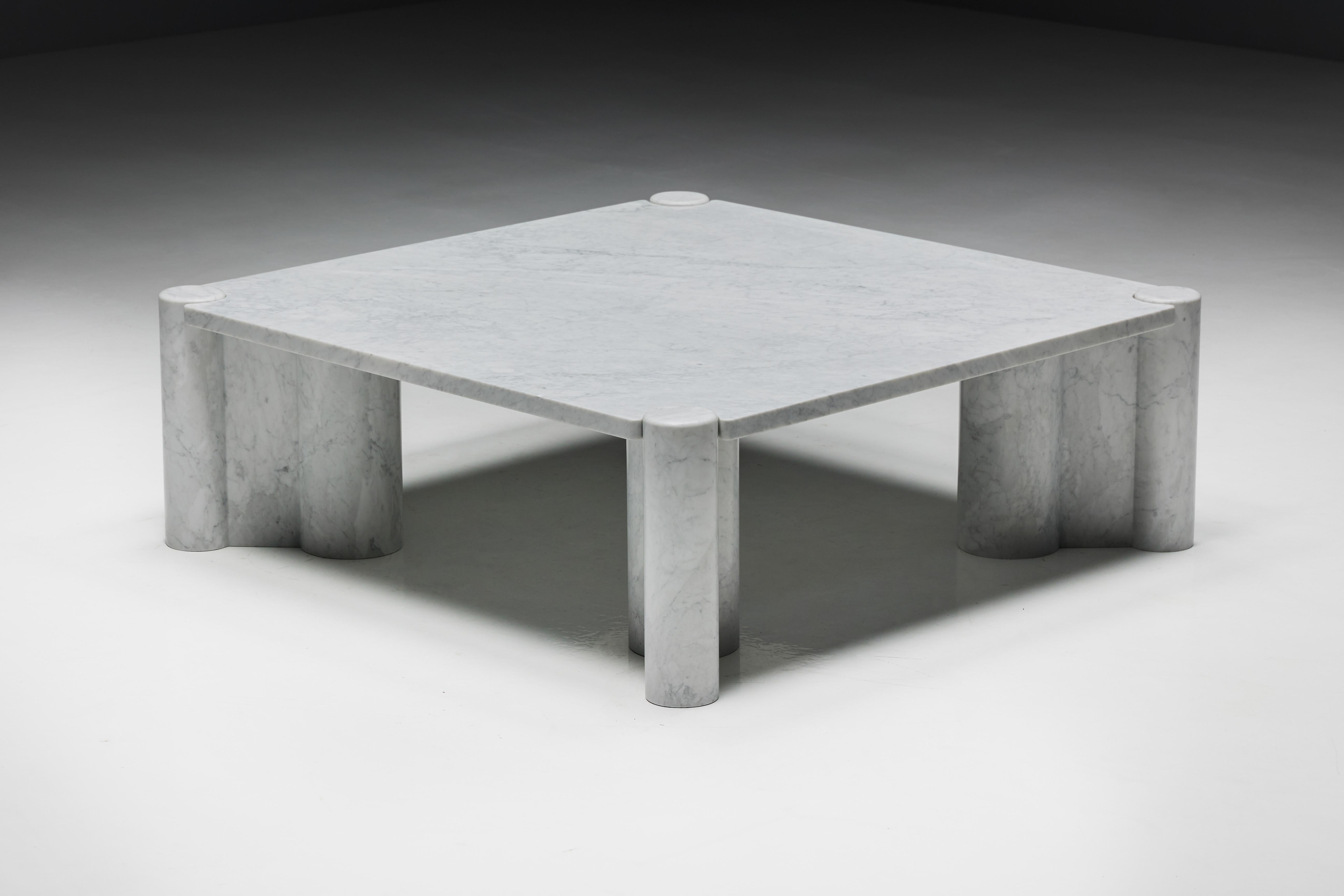 Gae Aulenti Carrara Marble Jumbo Coffee Table for Knoll, Italy, 1965 In Excellent Condition In Antwerp, BE