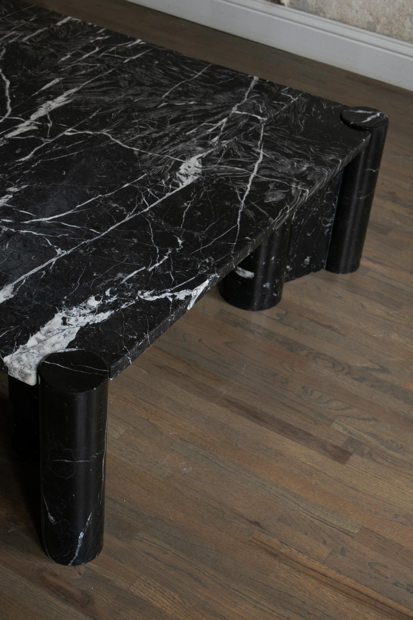 italien Gae Aulenti Table basse en vente