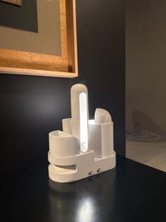 Gae Aulenti Due lampade da tavolo mod. Rimorchiatore