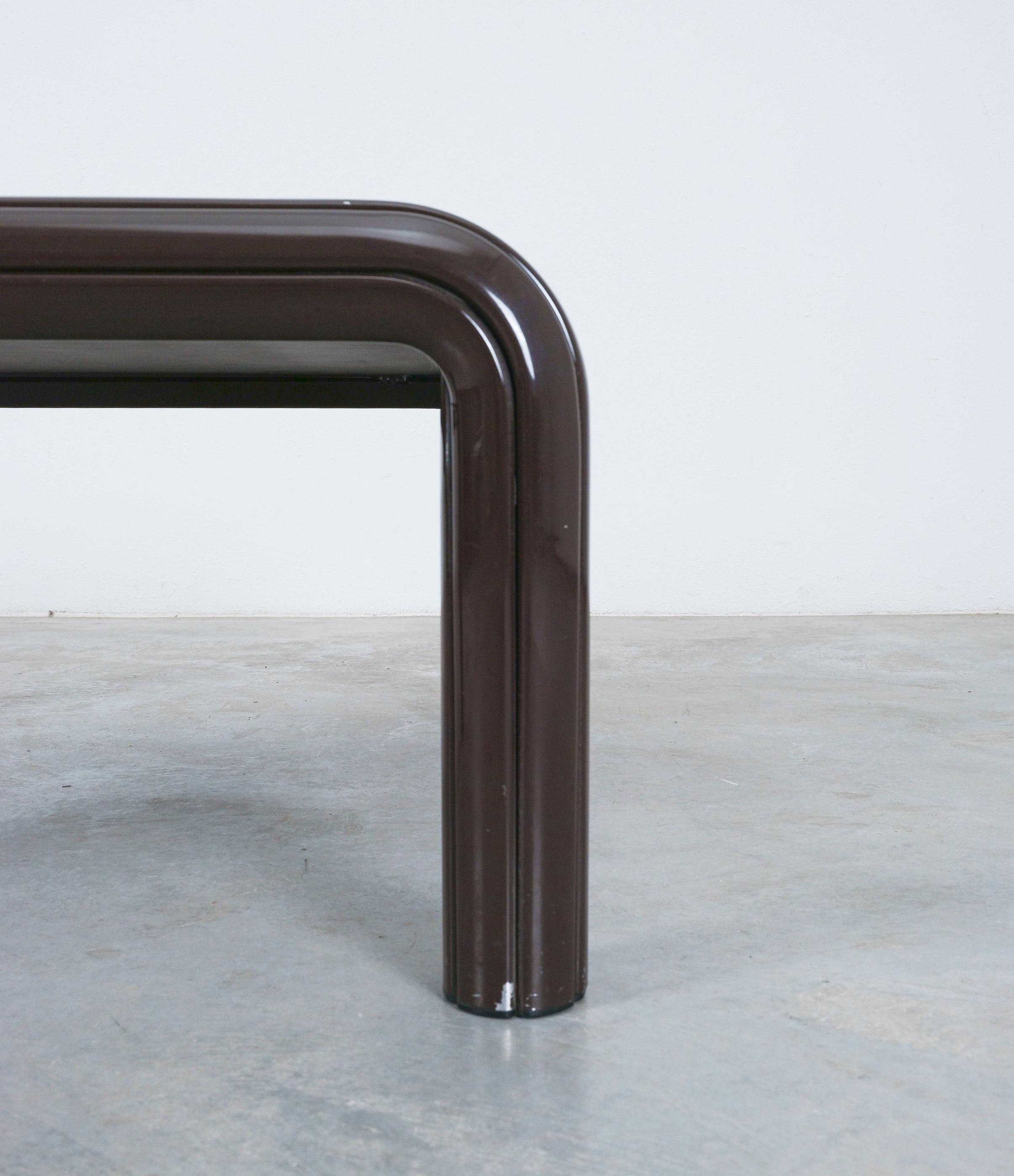 Tavolino da salotto in acciaio smaltato di Gae Aulenti per Knoll, 1980 In condizioni buone in vendita a Vienna, AT