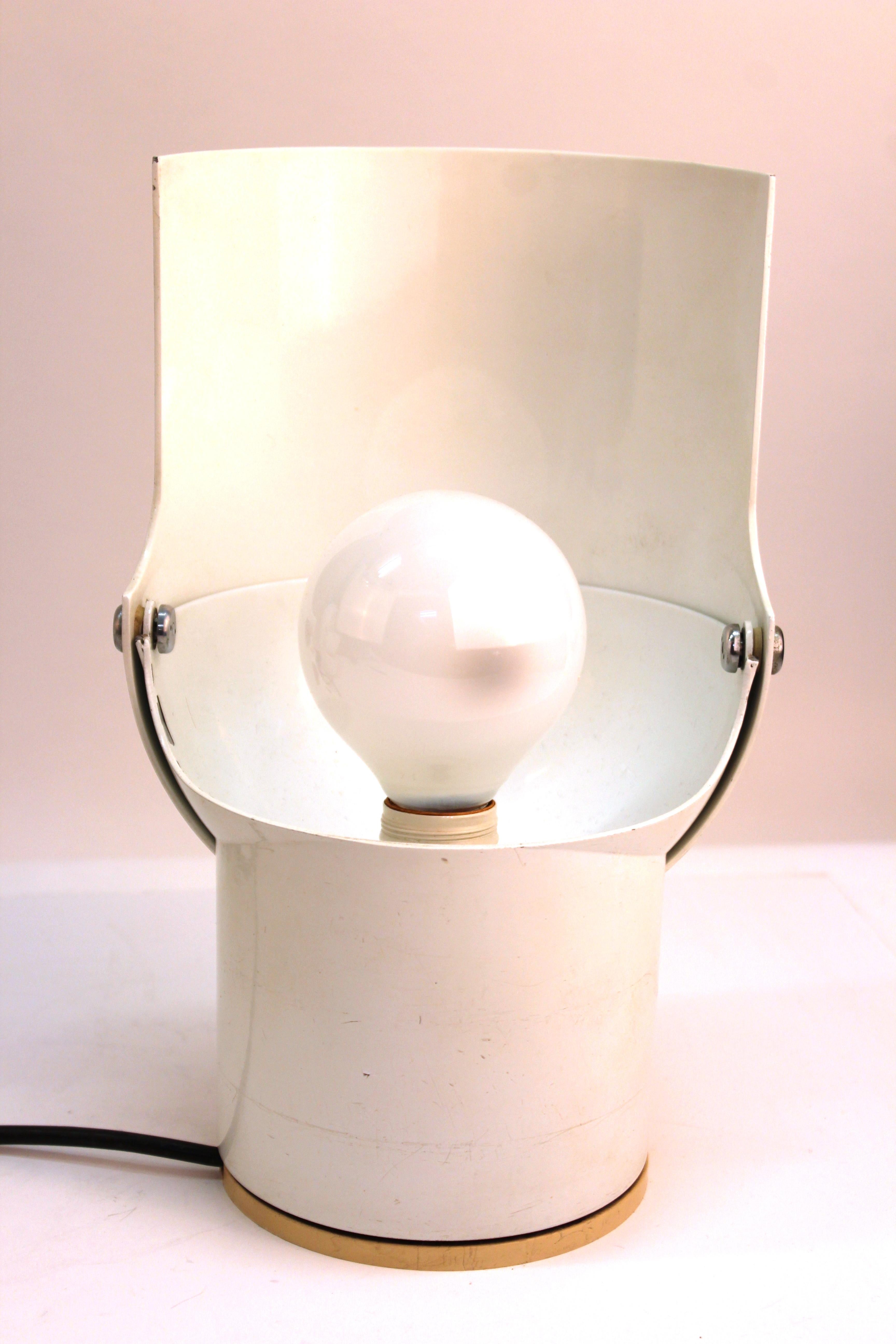 Gae Aulenti For Artemide Italian Modern 'Pileino' Table Lamps 3