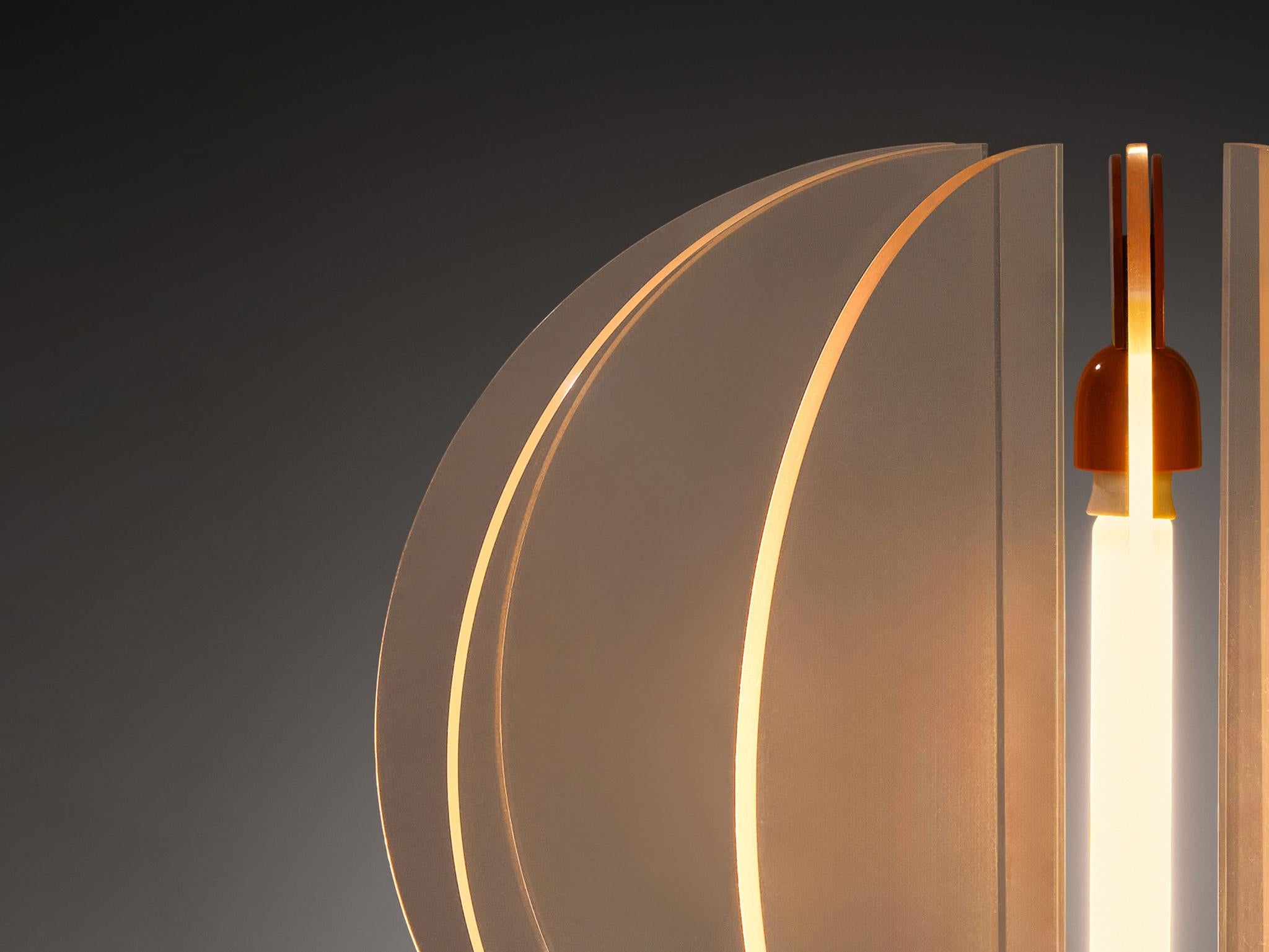 Gae Aulenti for Kartell ‘King Sun’ in Perspex and Red-Orange Aluminum For Sale 1