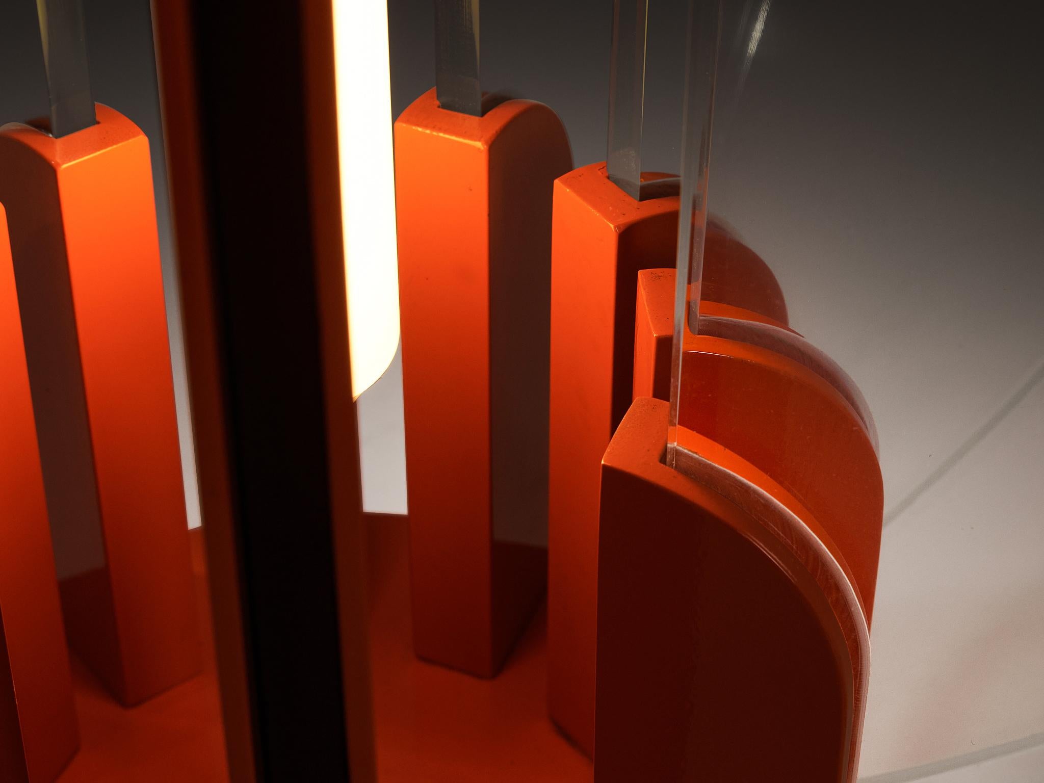 Gae Aulenti for Kartell ‘King Sun’ in Perspex and Red-Orange Aluminum For Sale 2