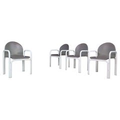 Poltrone "Orsay" di Gae Aulenti per Knoll International, anni '70