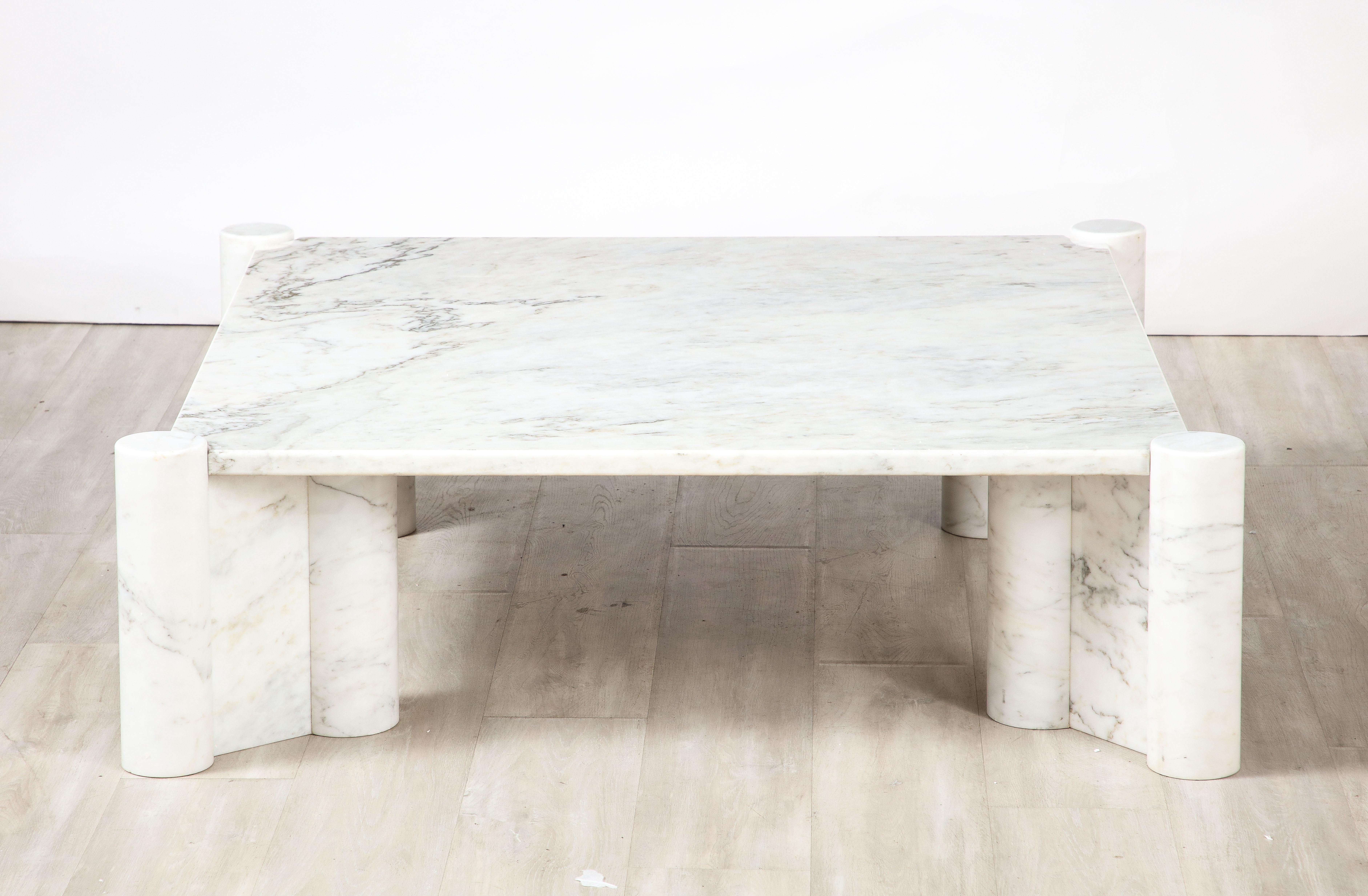 italien Table basse en marbre de Carrare 