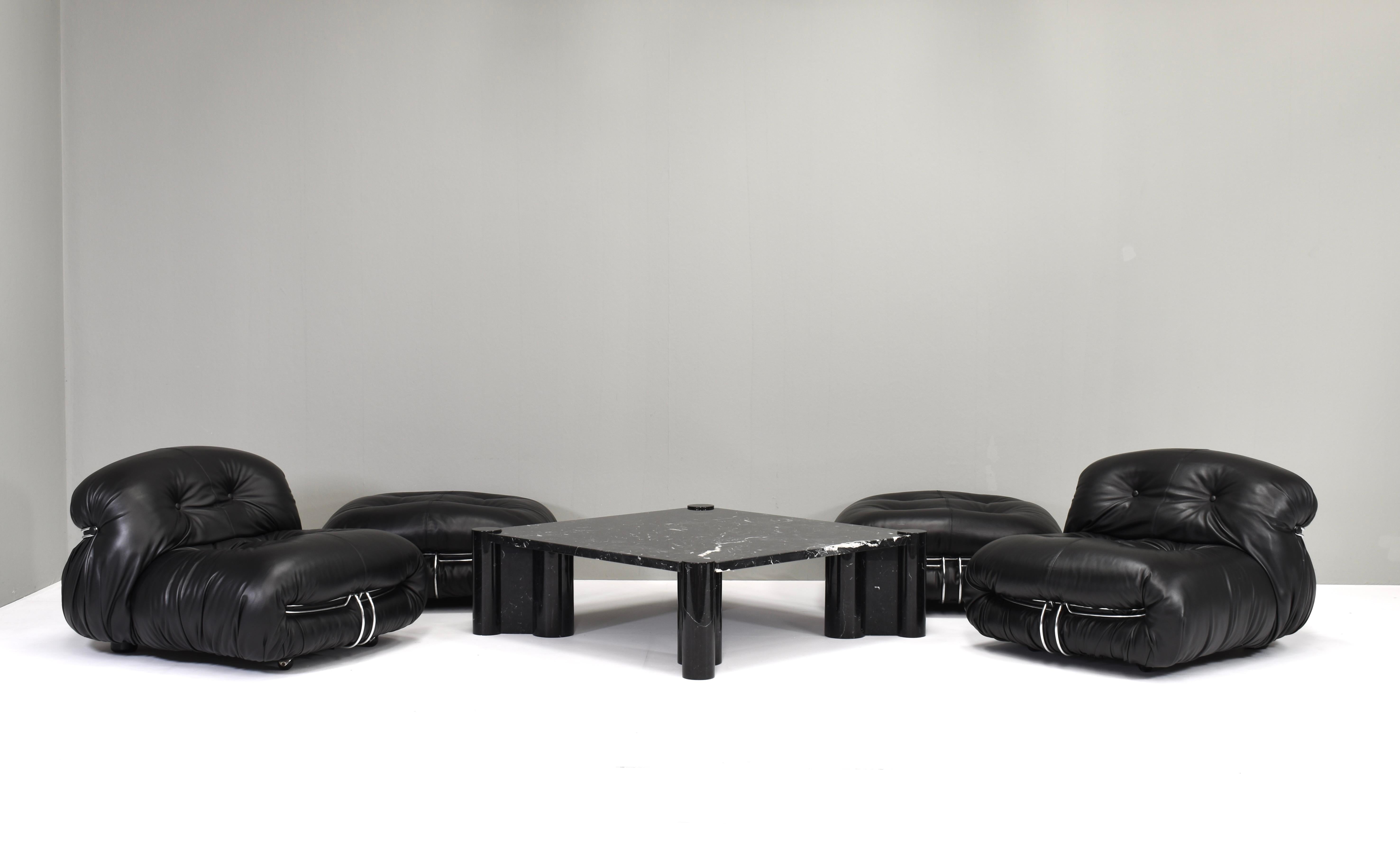 Impressive square coffee table by Gae Aulenti for Knoll. The table is made of nero marquina marble and designed in 1965 by Aulenti and taken in production by Knoll in 1972.
In very good condition. Beautiful gloss and almost no scratching.
Labels