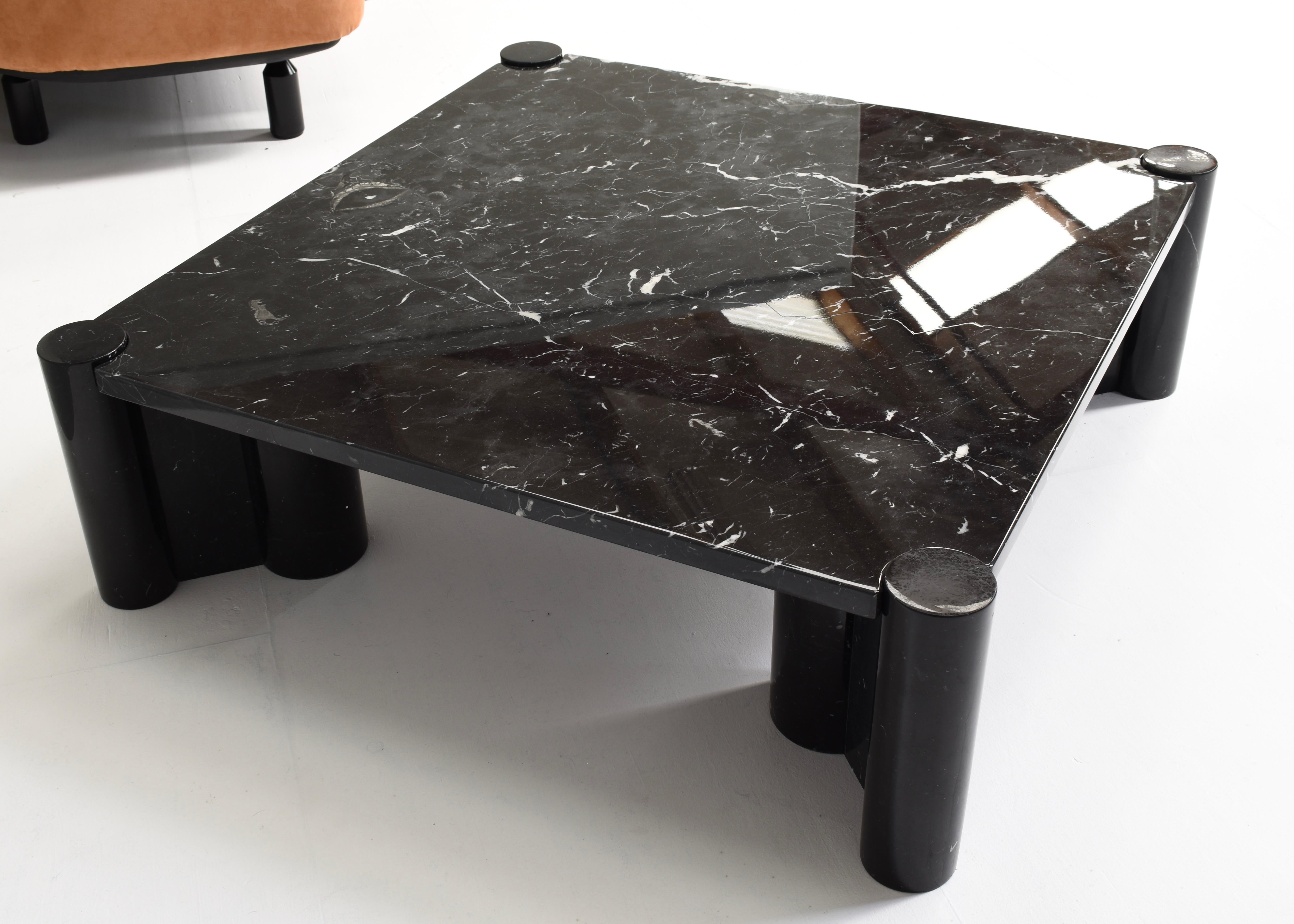Gae Aulenti for Knoll ‘Jumbo’ Coffee Table in Nero Marquina Black Marble, Italy  In Good Condition In Pijnacker, Zuid-Holland