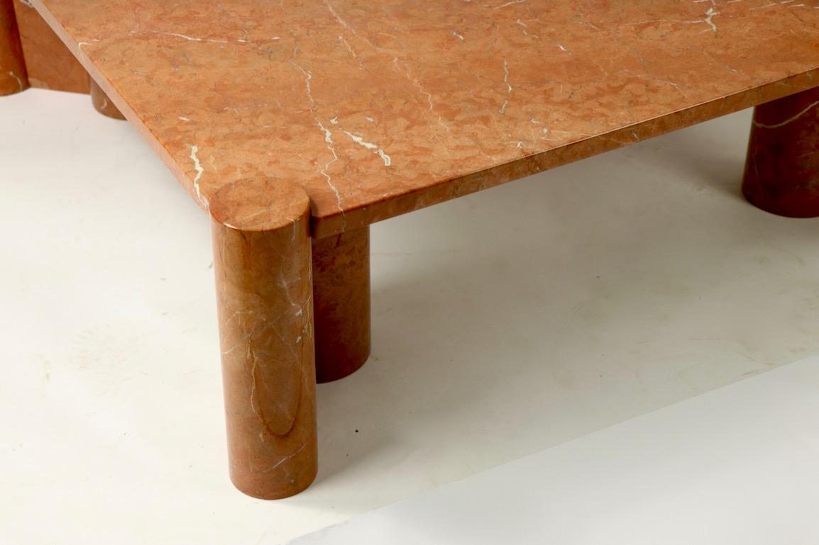 Rare Italian rouge marble Jumbo coffee table, designed by Gae Aulenti for Knoll. Chic and impressive statement coffee, cocktail table. This example is in very Fine, original untouched condition showing only some inconsequential loss at top of