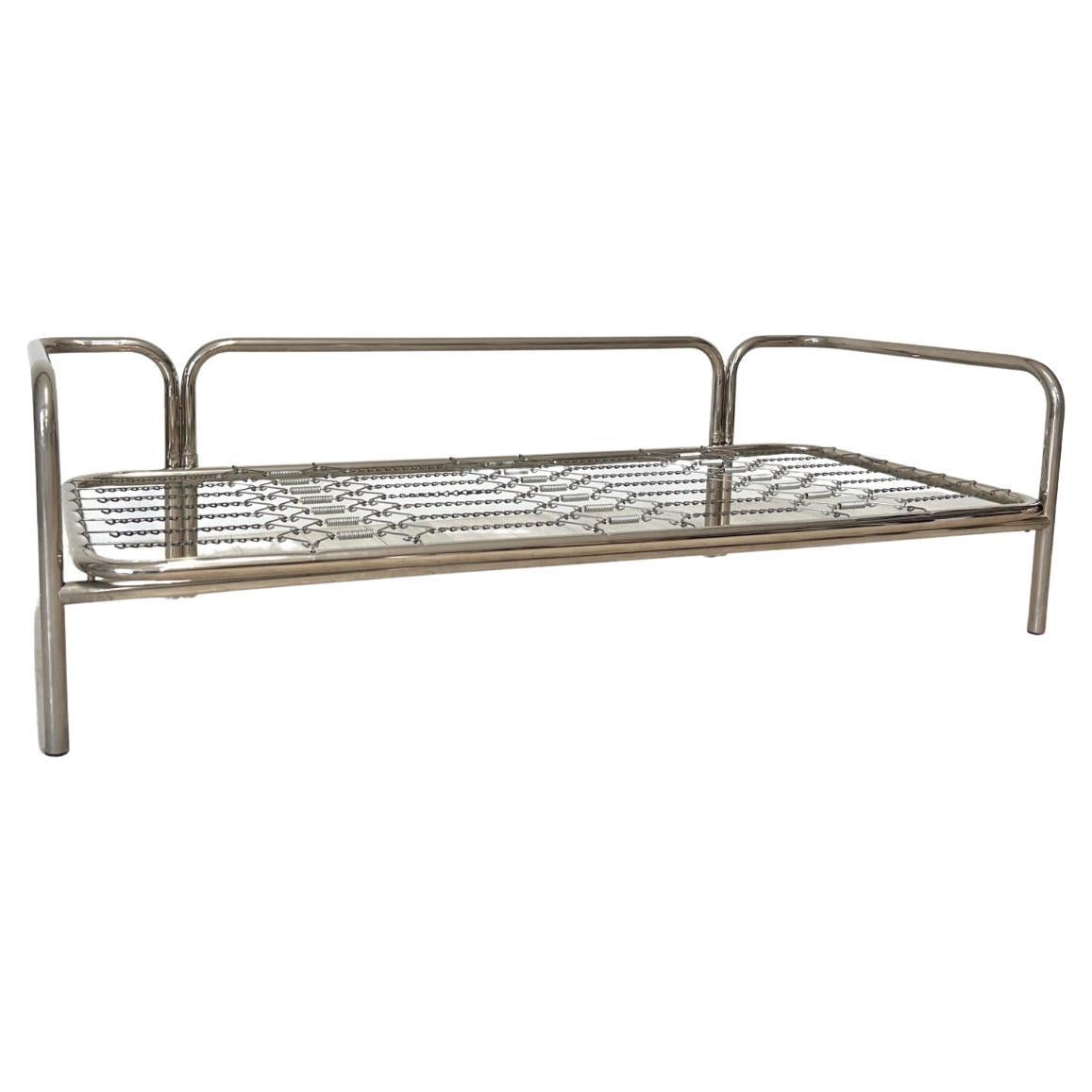 Gae Aulenti for Poltronova 'Locus Solus' day bed in chromed steel For Sale