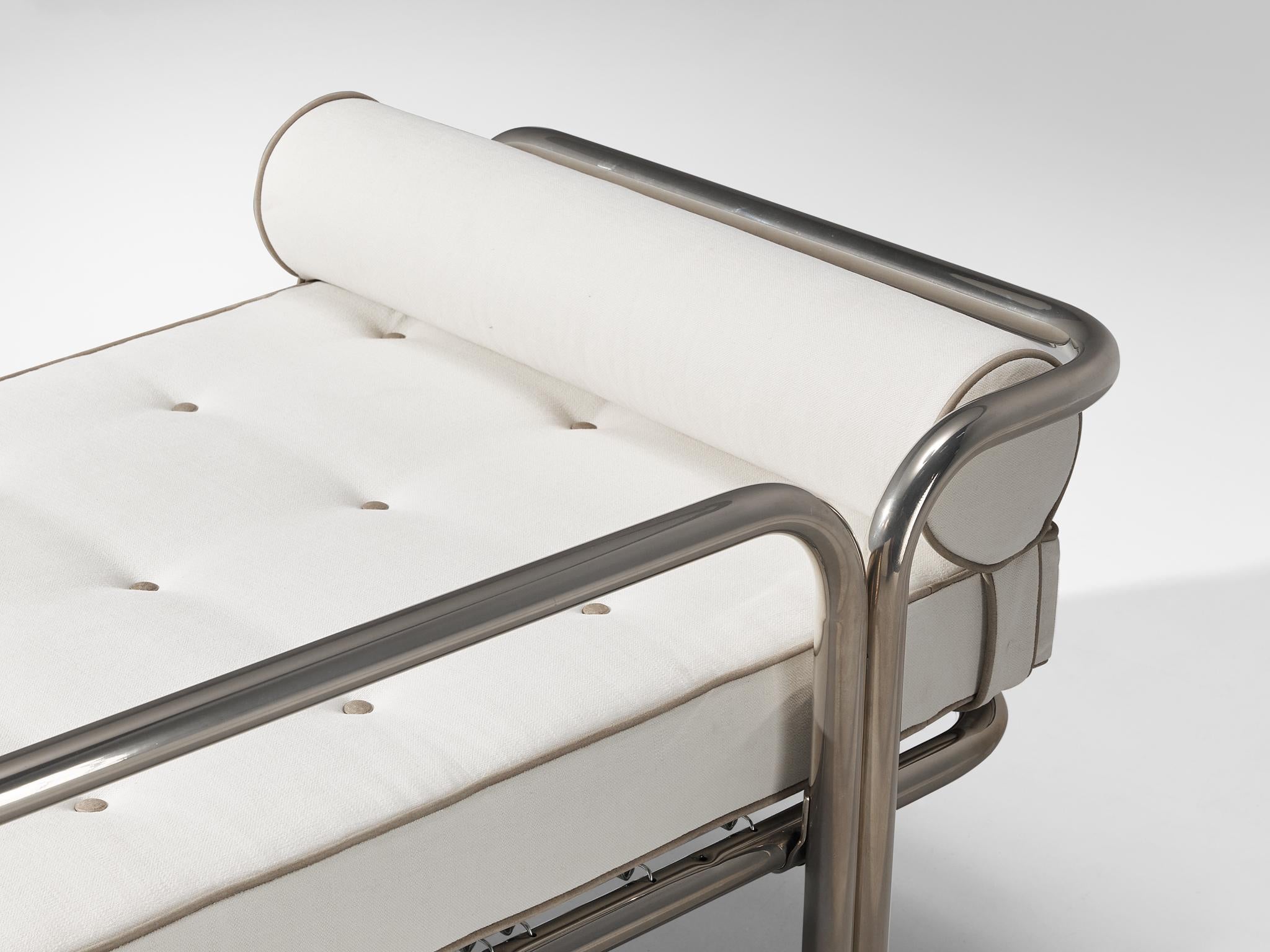 Gae Aulenti for Poltronova 'Locus Solus' Daybed in Chrome-Plated Steel 4