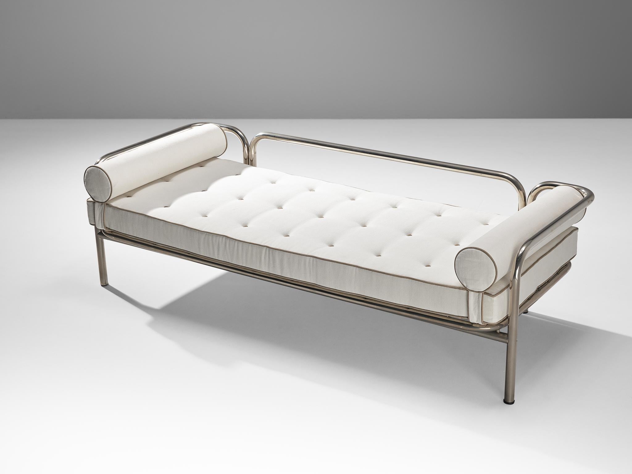 Gae Aulenti for Poltronova Production, daybed model 'Locus Solus', chrome-plated steel, Italy, 1964 

This daybed by Gae Aulenti is part of the 'Locus Solus' series created in 1964. The bed is based on a constructive frame that left out all possible