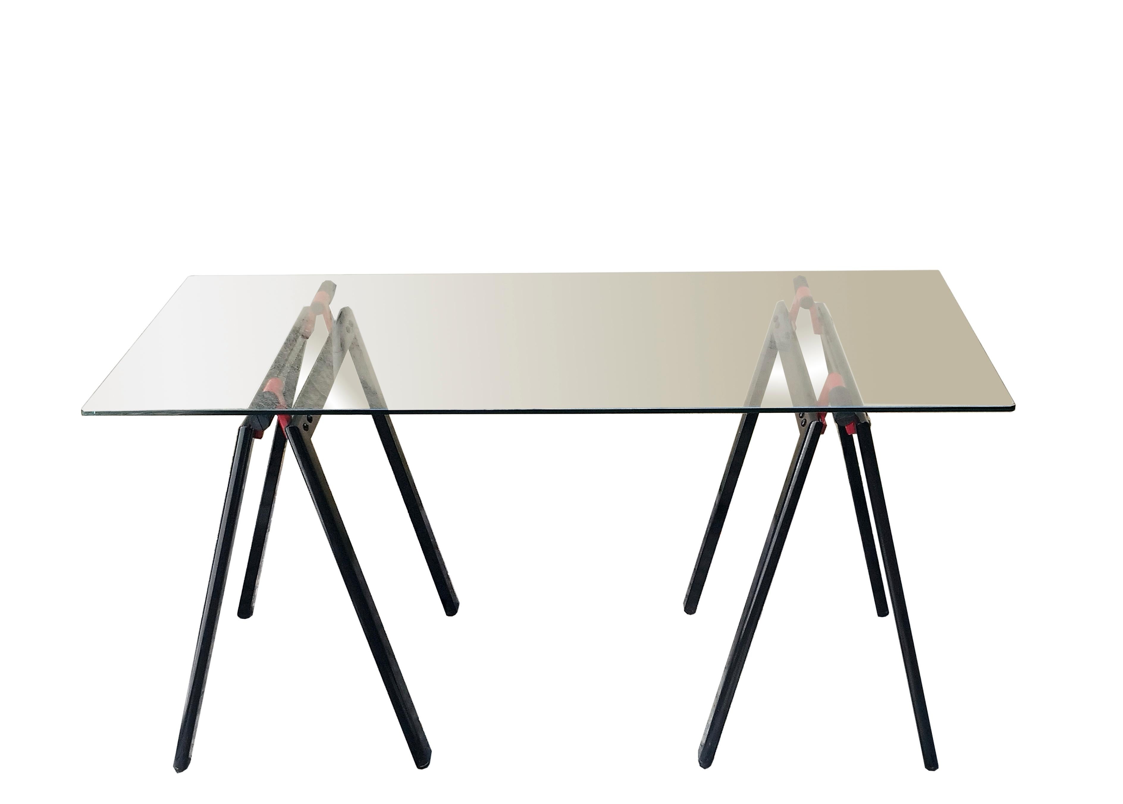 Gae Aulenti para Zanotta Mesa de escritorio 