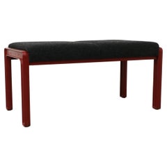 Gae Aulenti inspirierte rote Bank mit Holzkissen in Holzkohle von Kembo