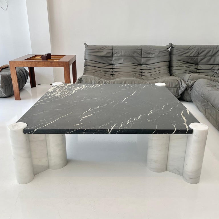 Gae Aulenti Jumbo Black and White Carrara Marble Table 5