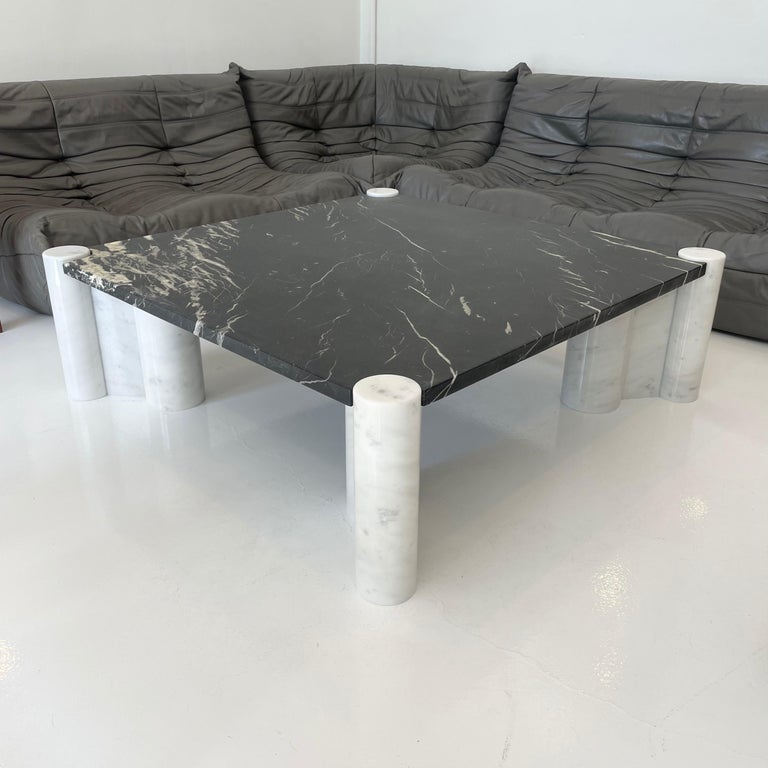 Gae Aulenti Jumbo Black and White Carrara Marble Table 1