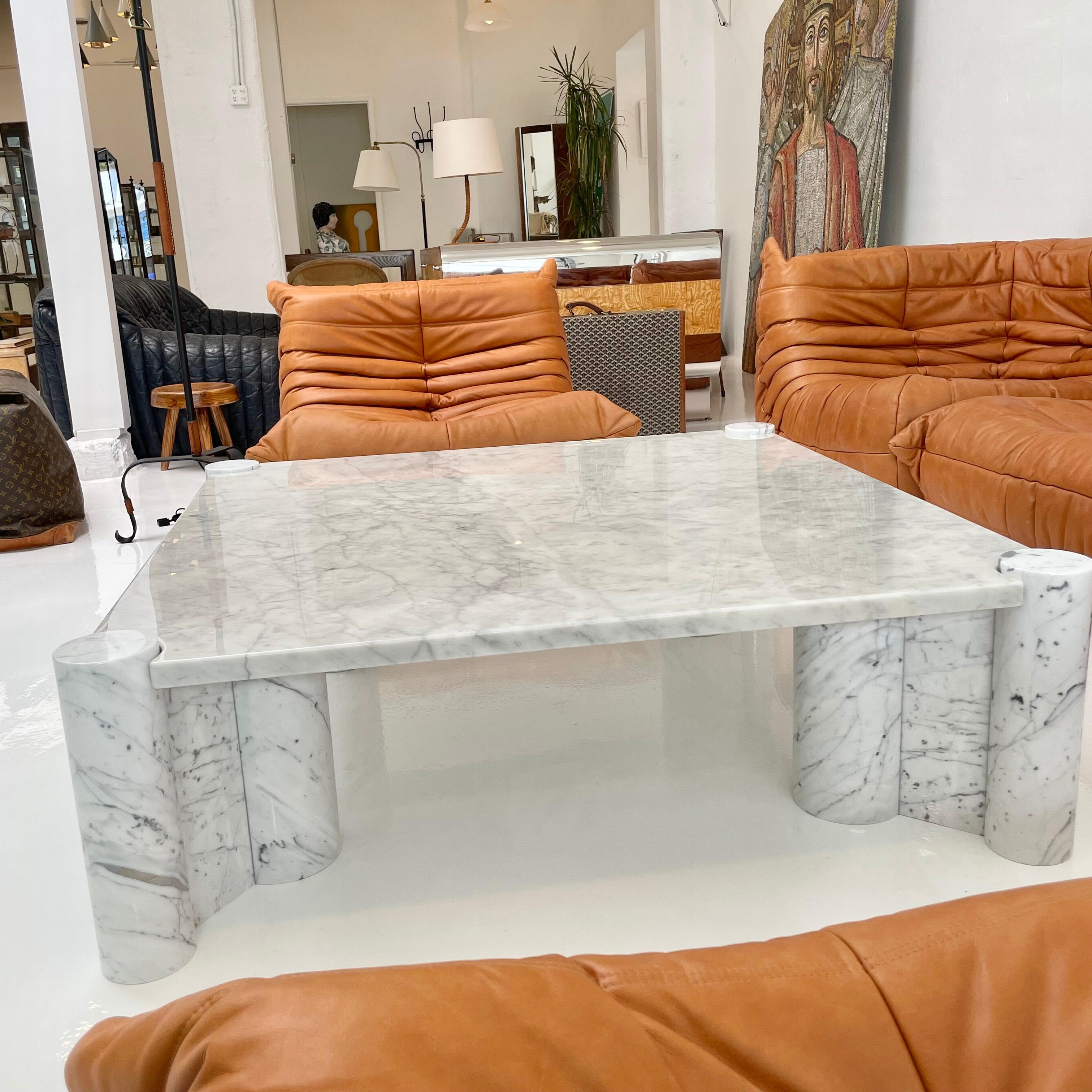 Gae Aulenti Jumbo Carrara Marble Table for Knoll 2