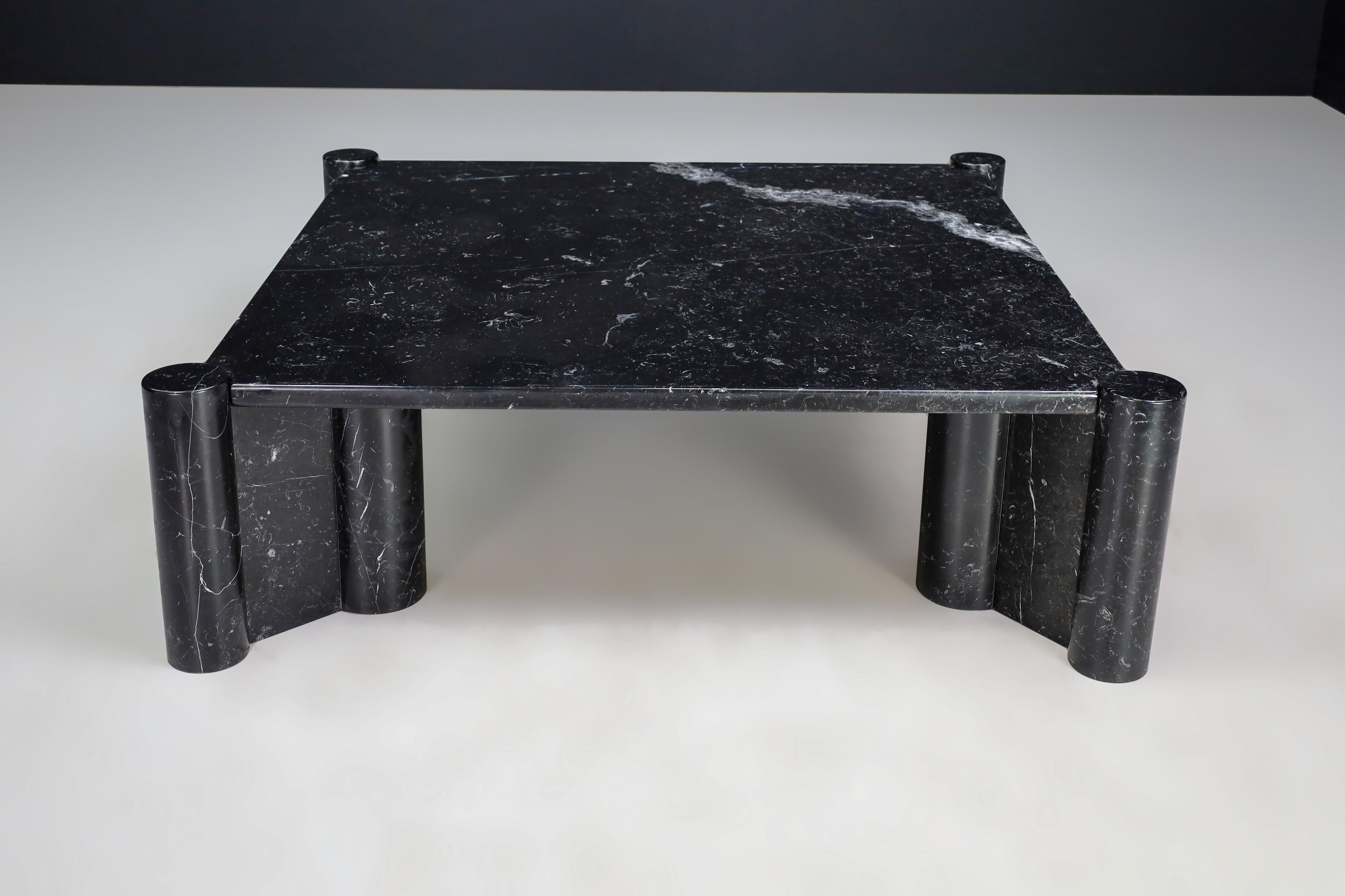 Gae Aulenti Jumbo Coffee Table for Knoll in Black Marquina Marble, Italy 1970s   5