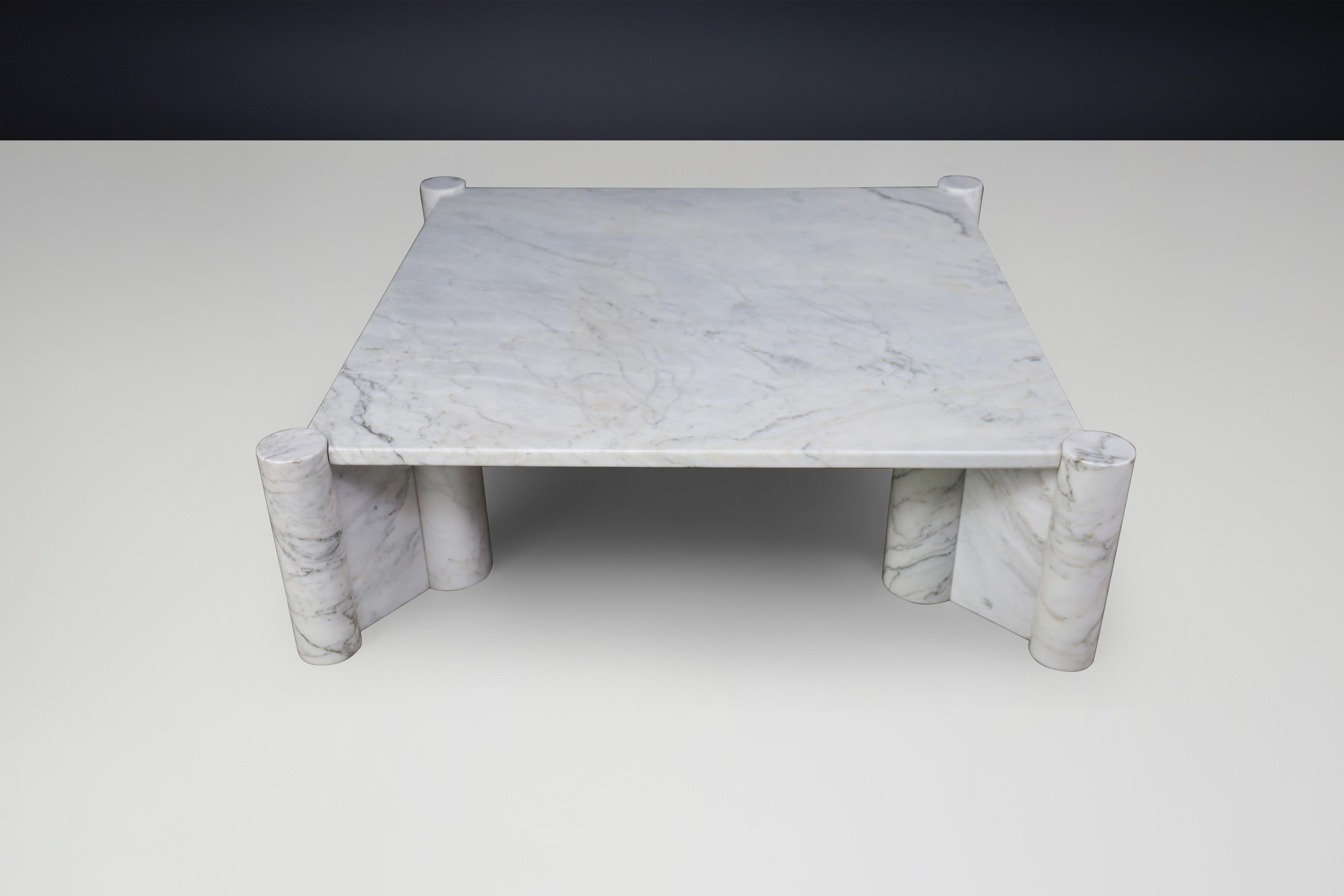 Mesa de centro Jumbo Gae Aulenti para Knoll International en mármol blanco de Carrara. Mármol en venta