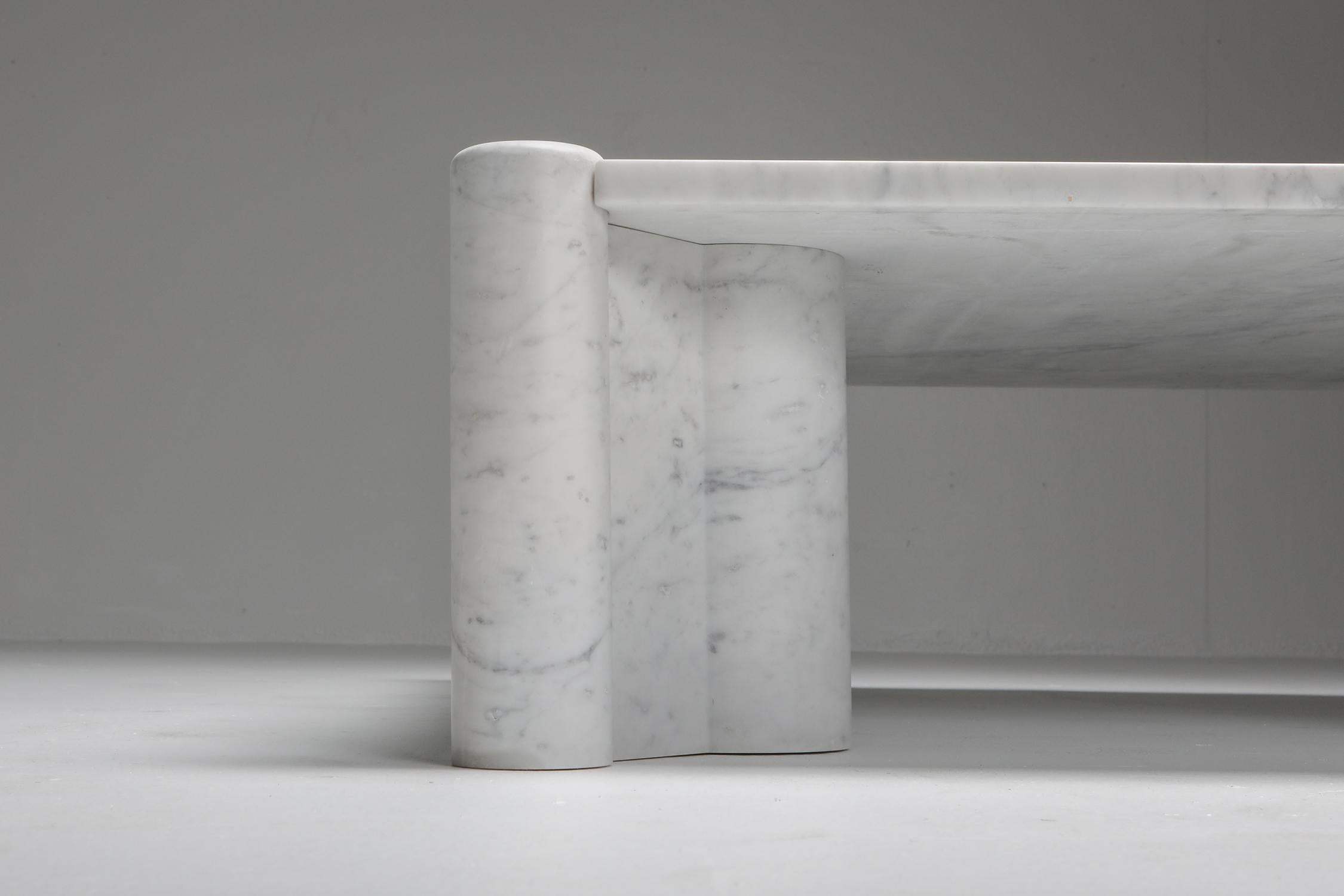 20th Century Gae Aulenti 'Jumbo' Coffee Table in Carrara White Marble